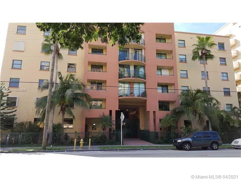 546 SW 1st St #401, Miami, FL 33130