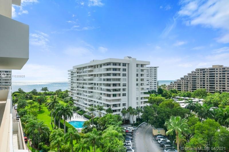 Key Biscayne, FL 33149,155 Ocean Lane Dr #907