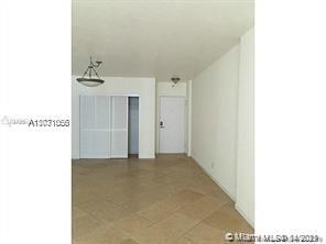 Hollywood, FL 33019,3001 S Ocean Dr #1419