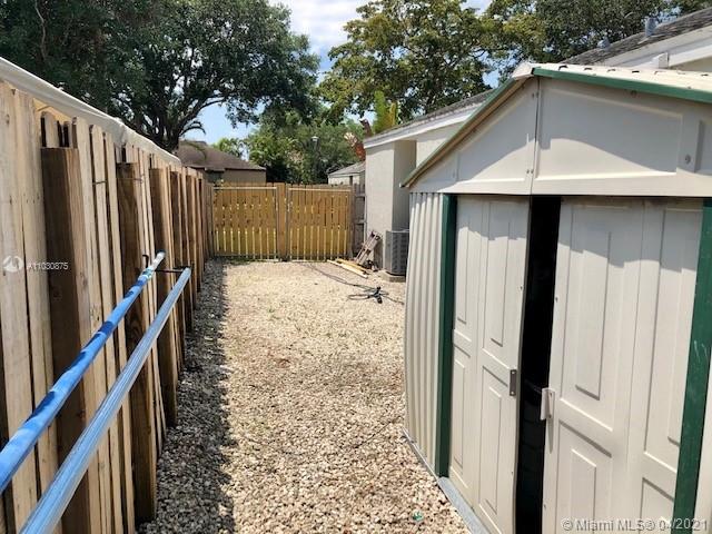 4930 SW 94th Way, Cooper City, FL 33328