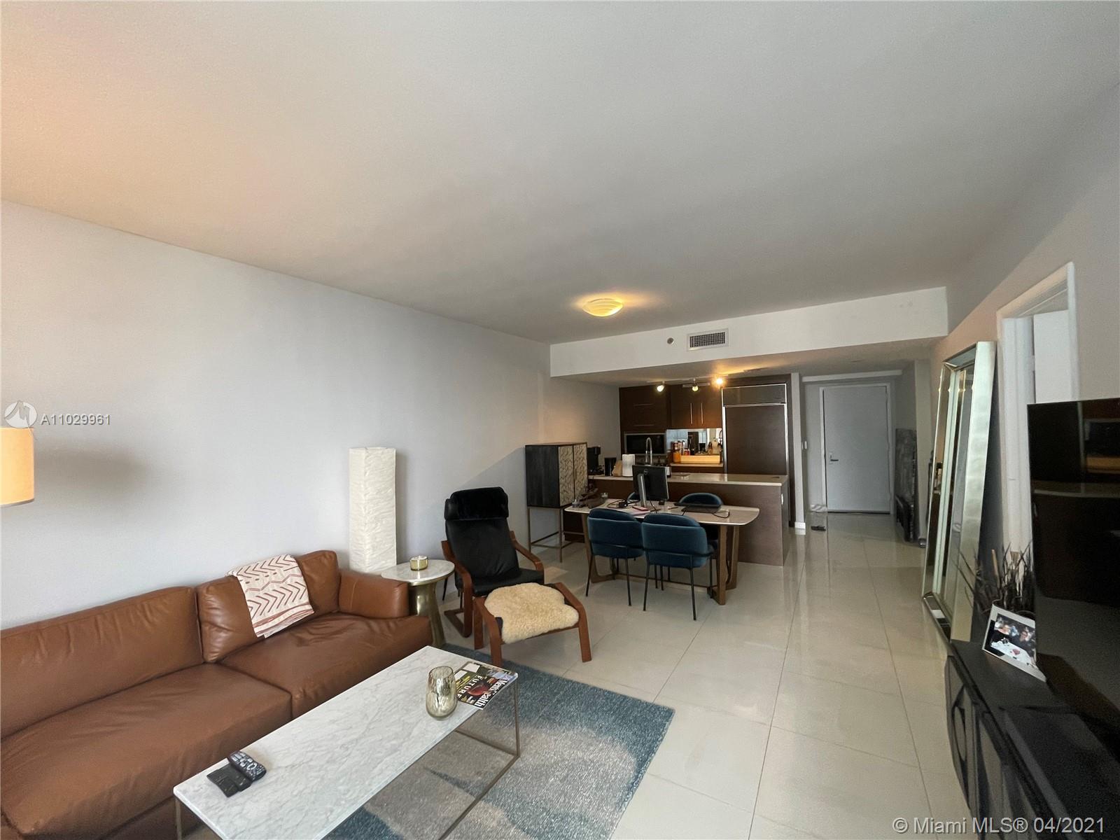 475 Brickell Ave #2314, Miami, FL 33131