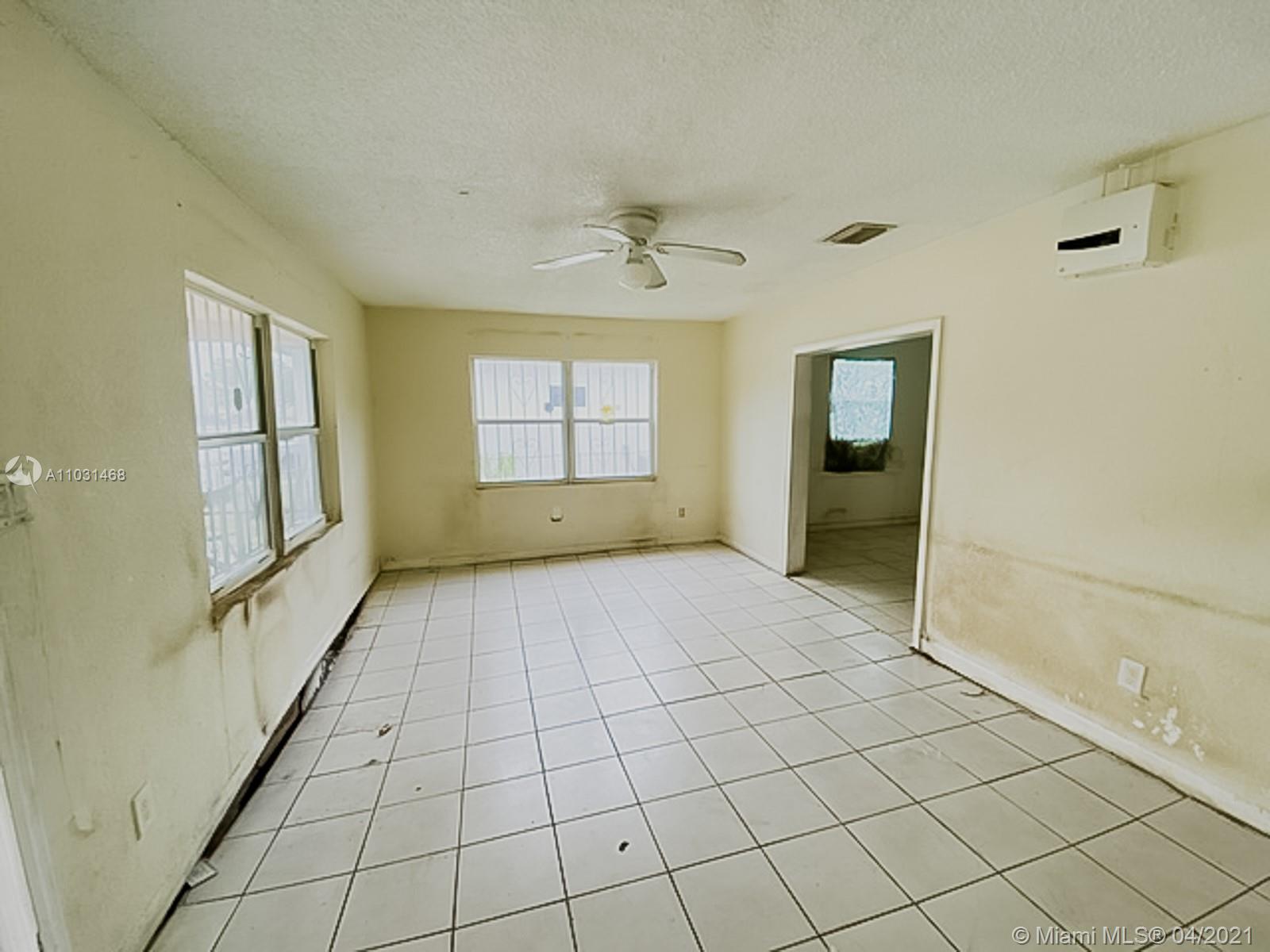 1113 NW 103rd St, Miami, FL 33150