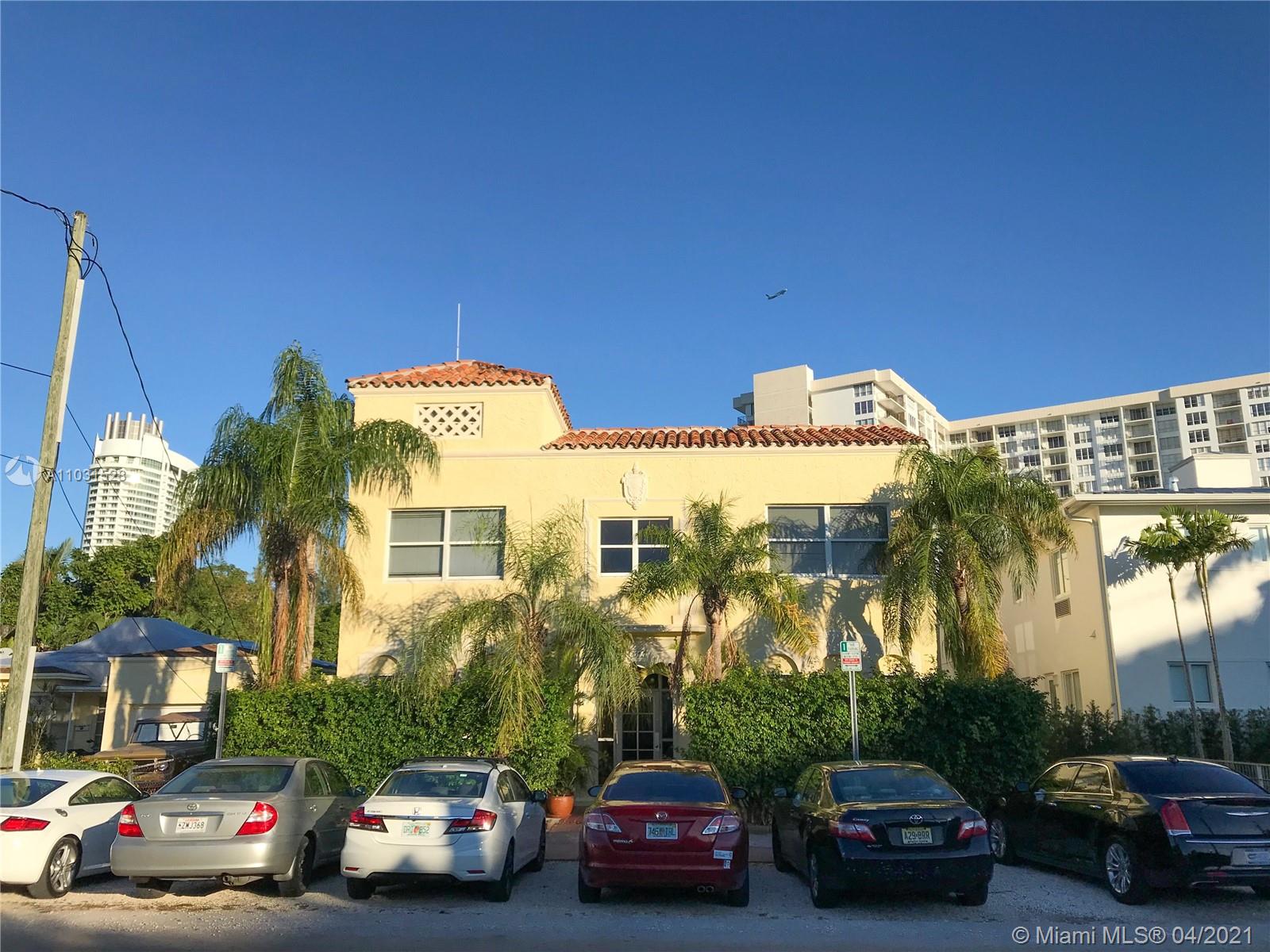 4215 Sheridan Ave #8, Miami Beach, FL 33140