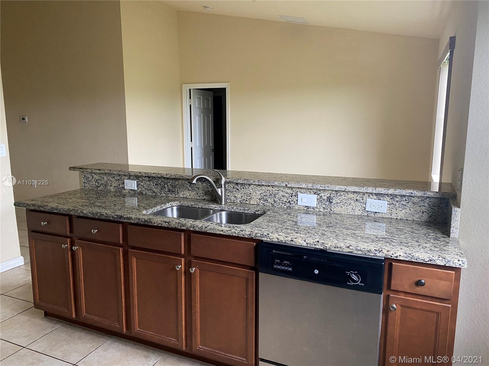 Cutler Bay, FL 33190,22541 SW 88th Pl #301-6