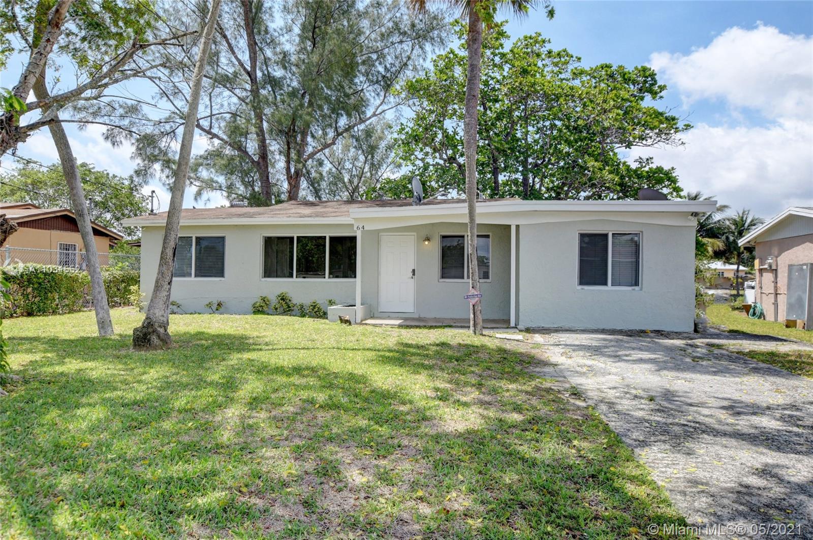 64 NE 7th Ct, Deerfield Beach, FL 33441