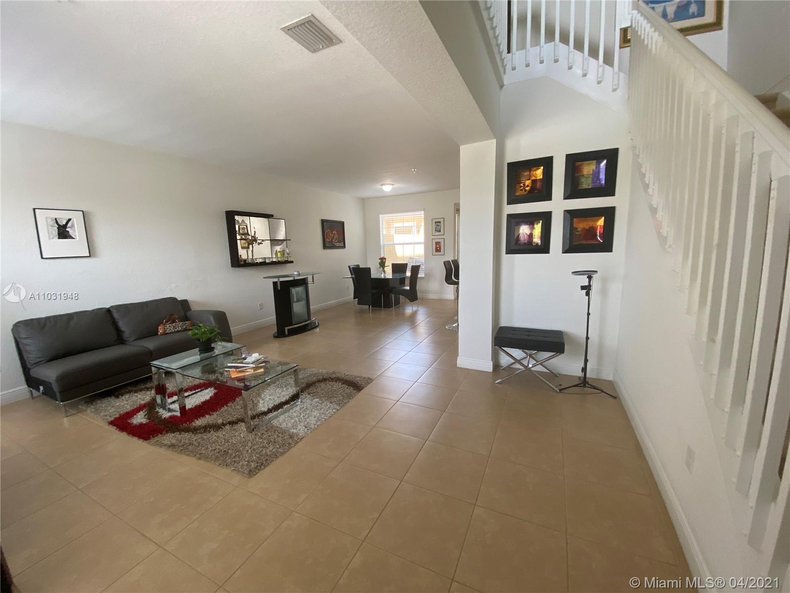 Pembroke Pines, FL 33027,14619 SW 15th Ct