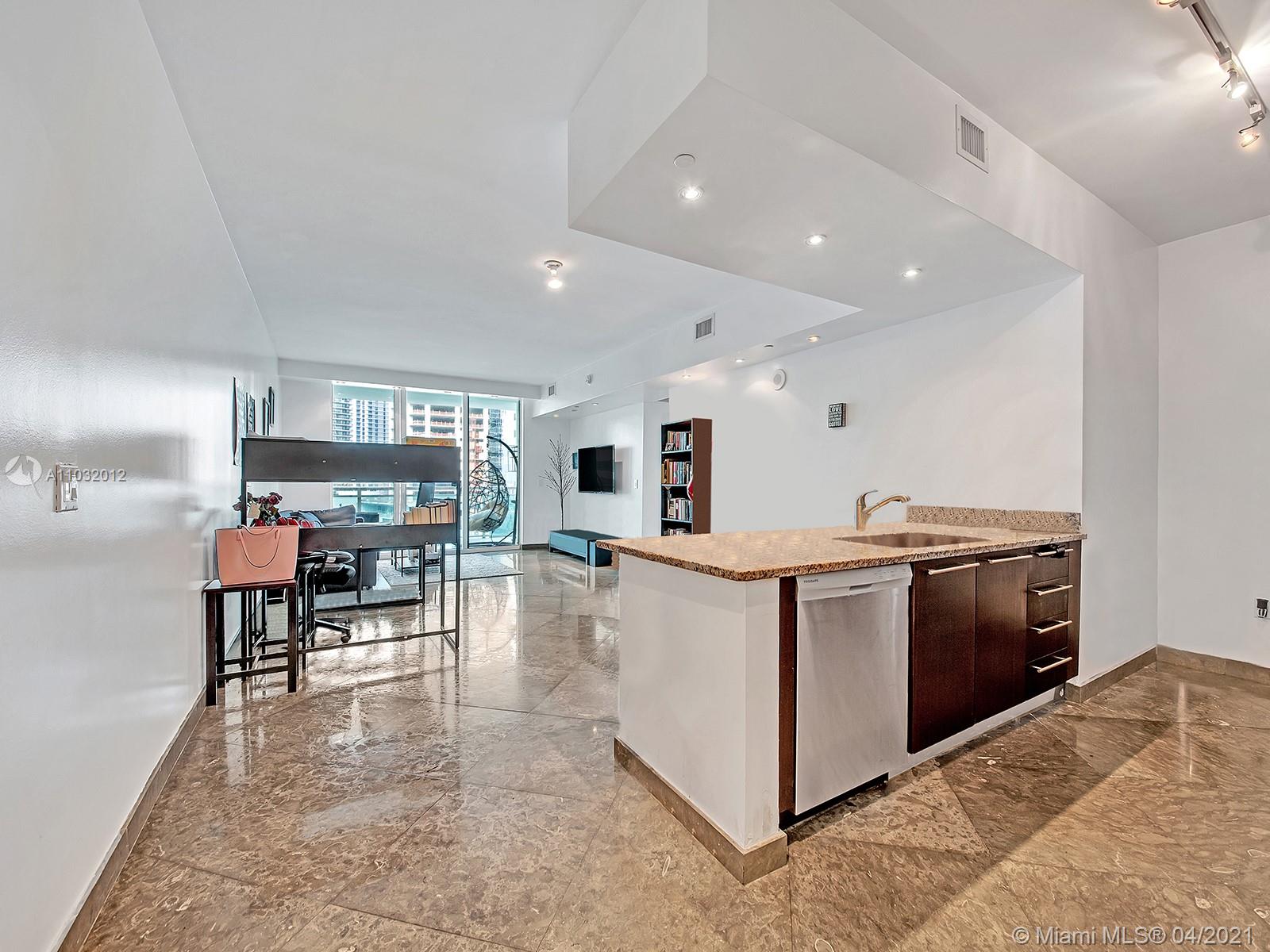 Miami, FL 33131,950 Brickell Bay Dr #1400