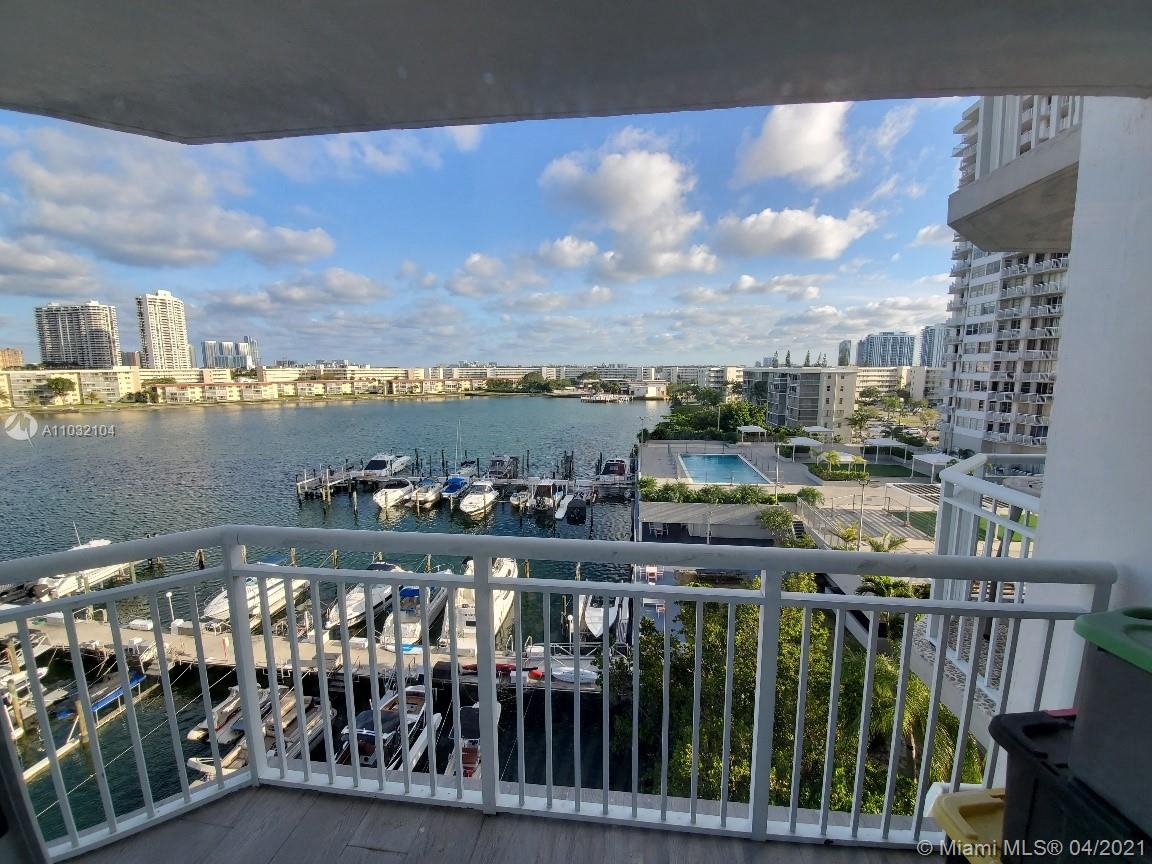 Aventura, FL 33160,18081 Biscayne Blvd #605