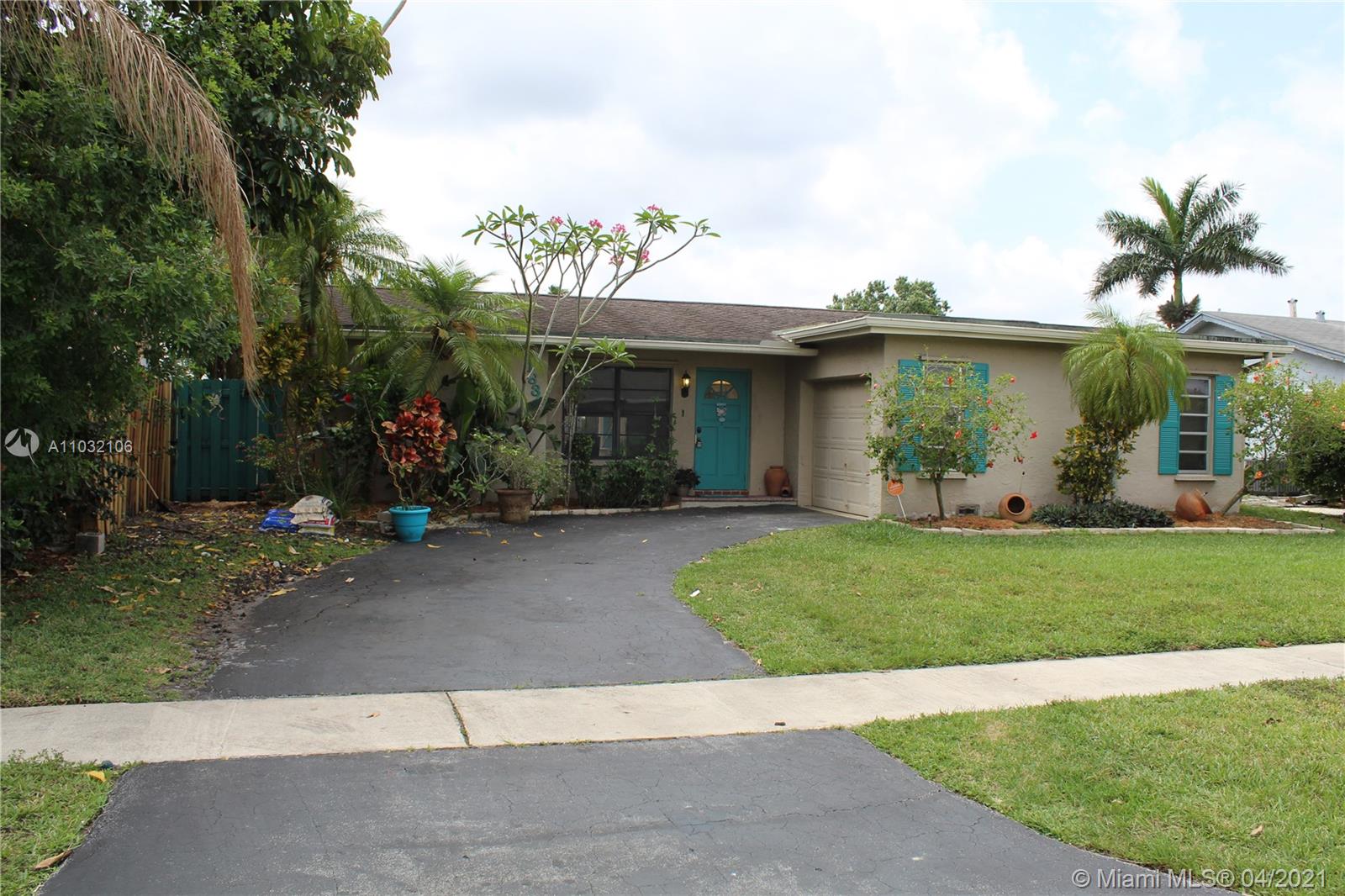 11630 NW 42nd St, Sunrise, FL 33323