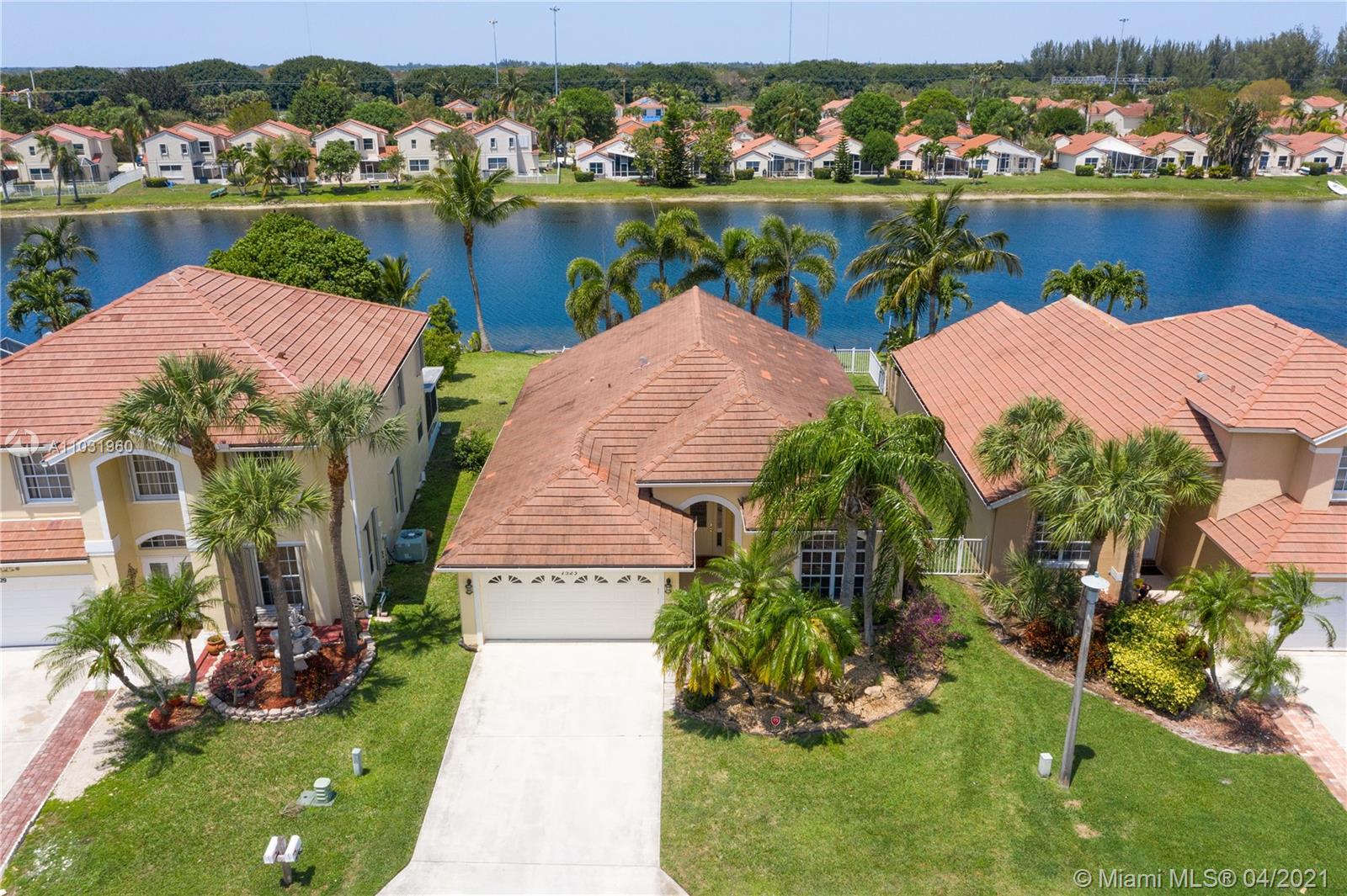 Lake Worth, FL 33467,7523 Oakboro Dr