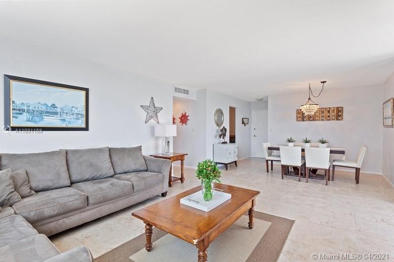 Lauderdale By The Sea, FL 33062,1900 S Ocean Blvd #2E