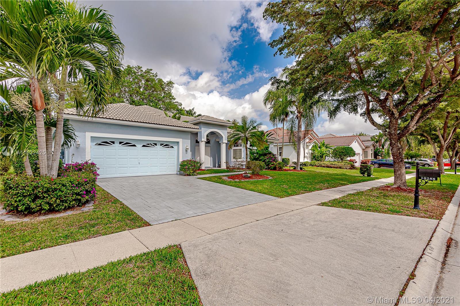 10288 Lexington Estates Blvd, Boca Raton, FL 33428