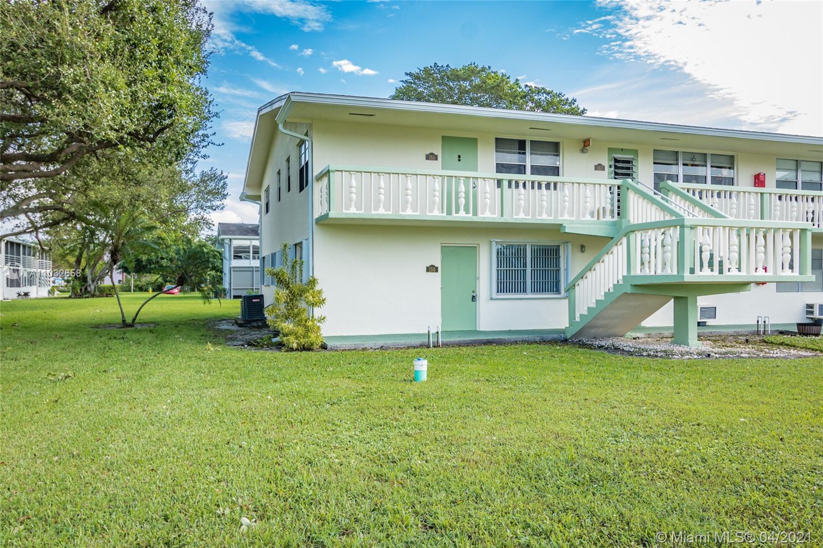 156 Farnham G #G,  Deerfield Beach,  FL 33442