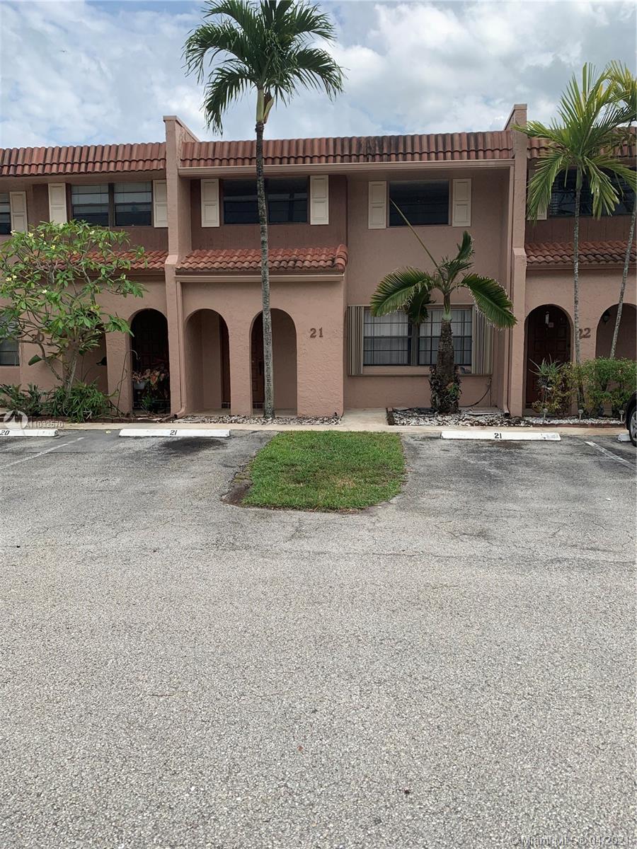 Davie, FL 33324,21 Toledo Ct #3-36