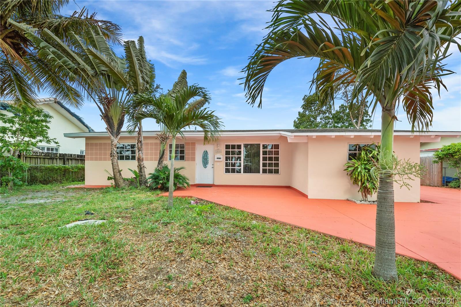 5630 W 9th Ct, Hialeah, FL 33012