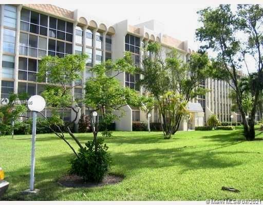 Hallandale Beach, FL 33009,2101 Atlantic Shores Blvd #315