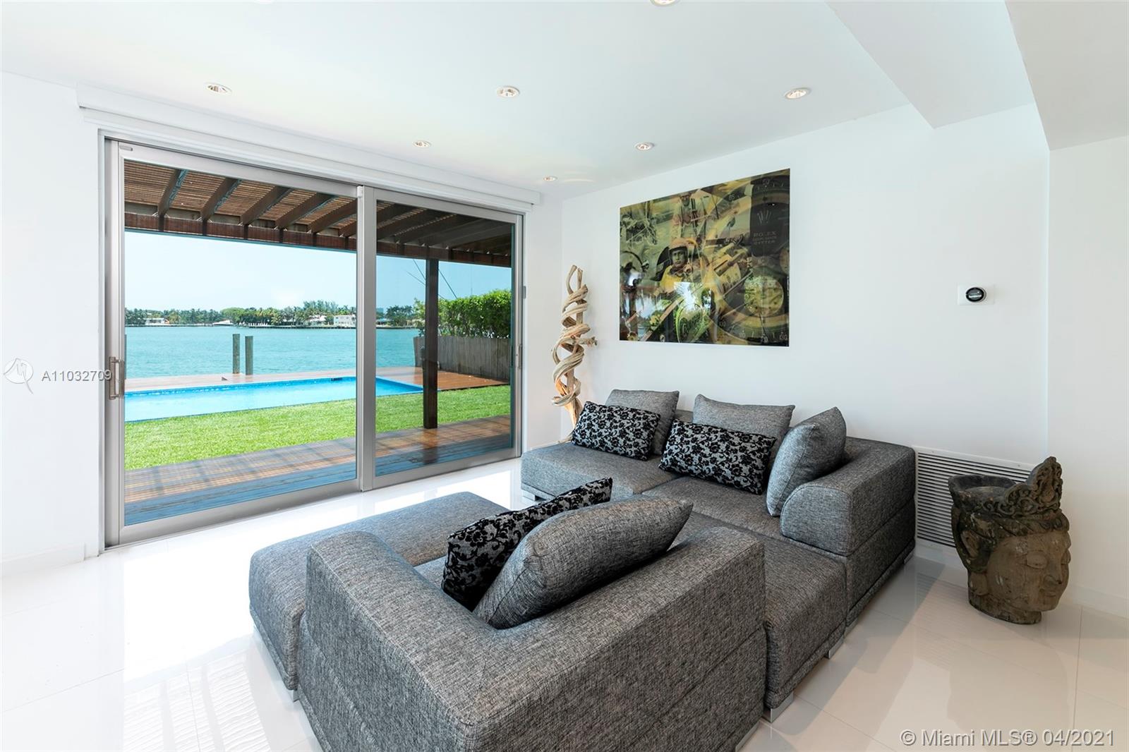Photo 2 of 1231 Stillwater Dr in Miami Beach - MLS A11032709