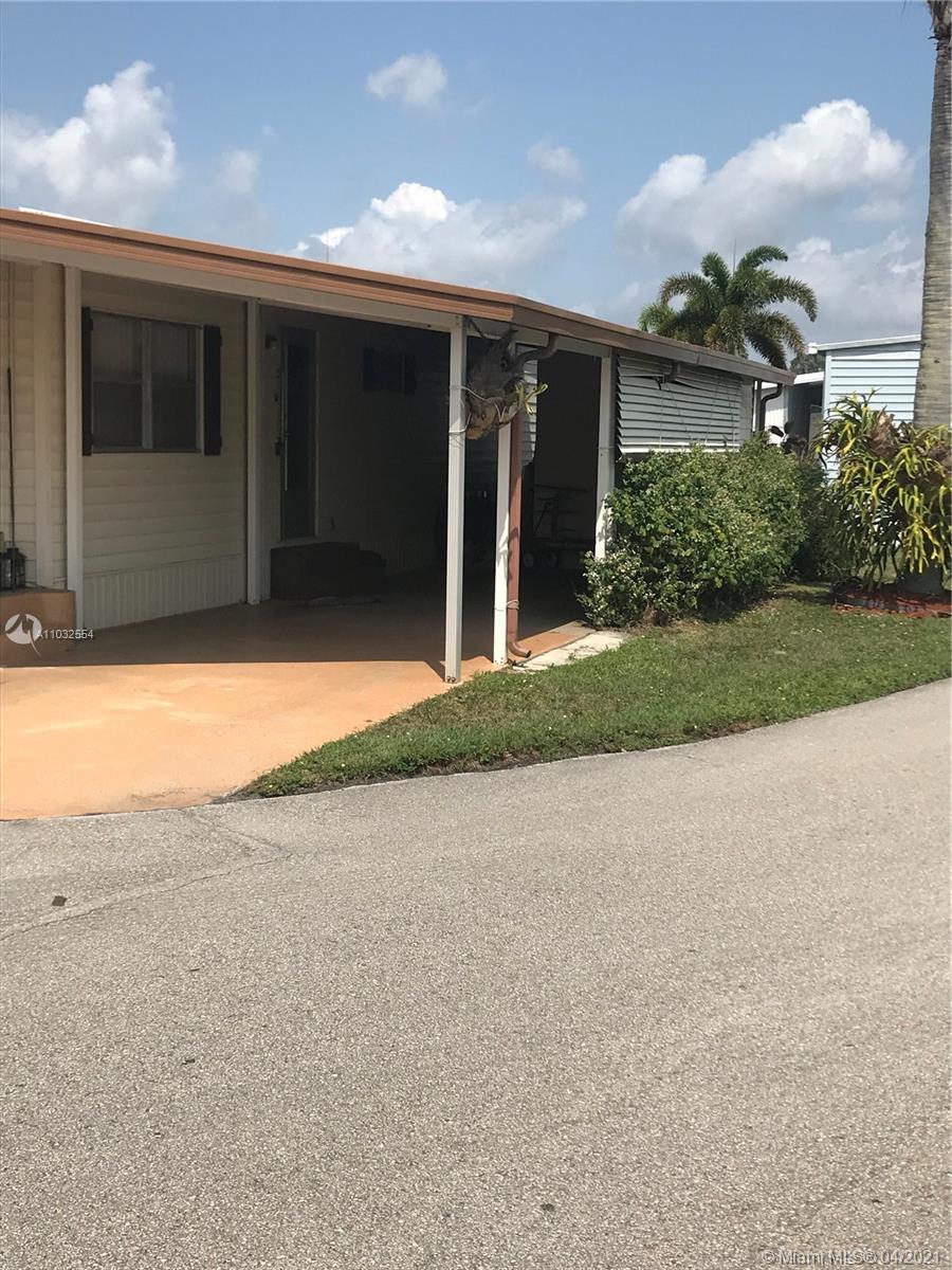 Stuart, FL 34994,3500 S Kanner Hwy