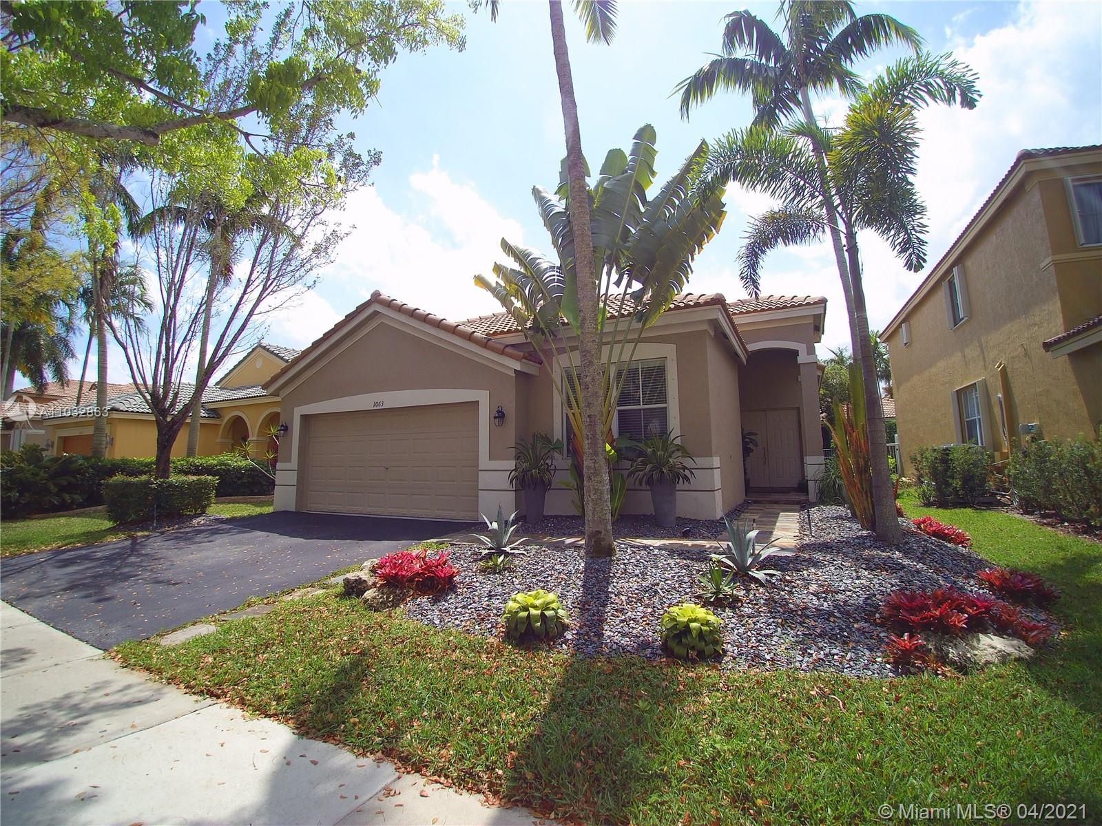 1063 Bluewood Ter, Weston, FL 33327