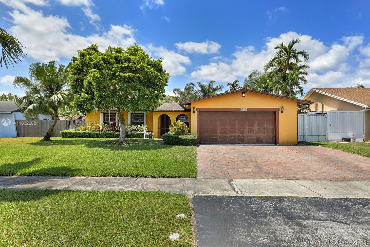 8542 SW 133rd Ave, Miami, FL 33183