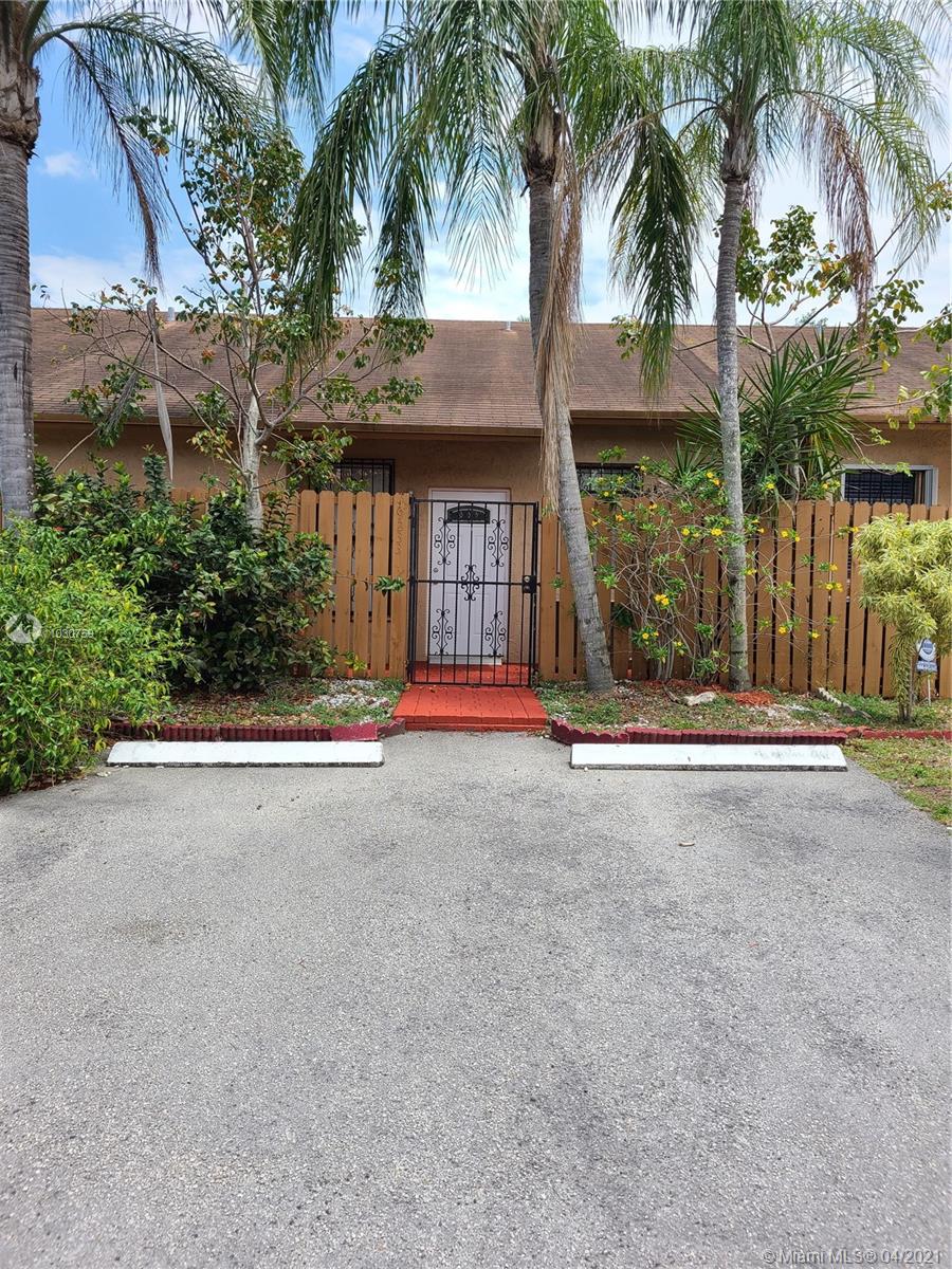 19233 NW 67th Pl #19233, Hialeah, FL 33015