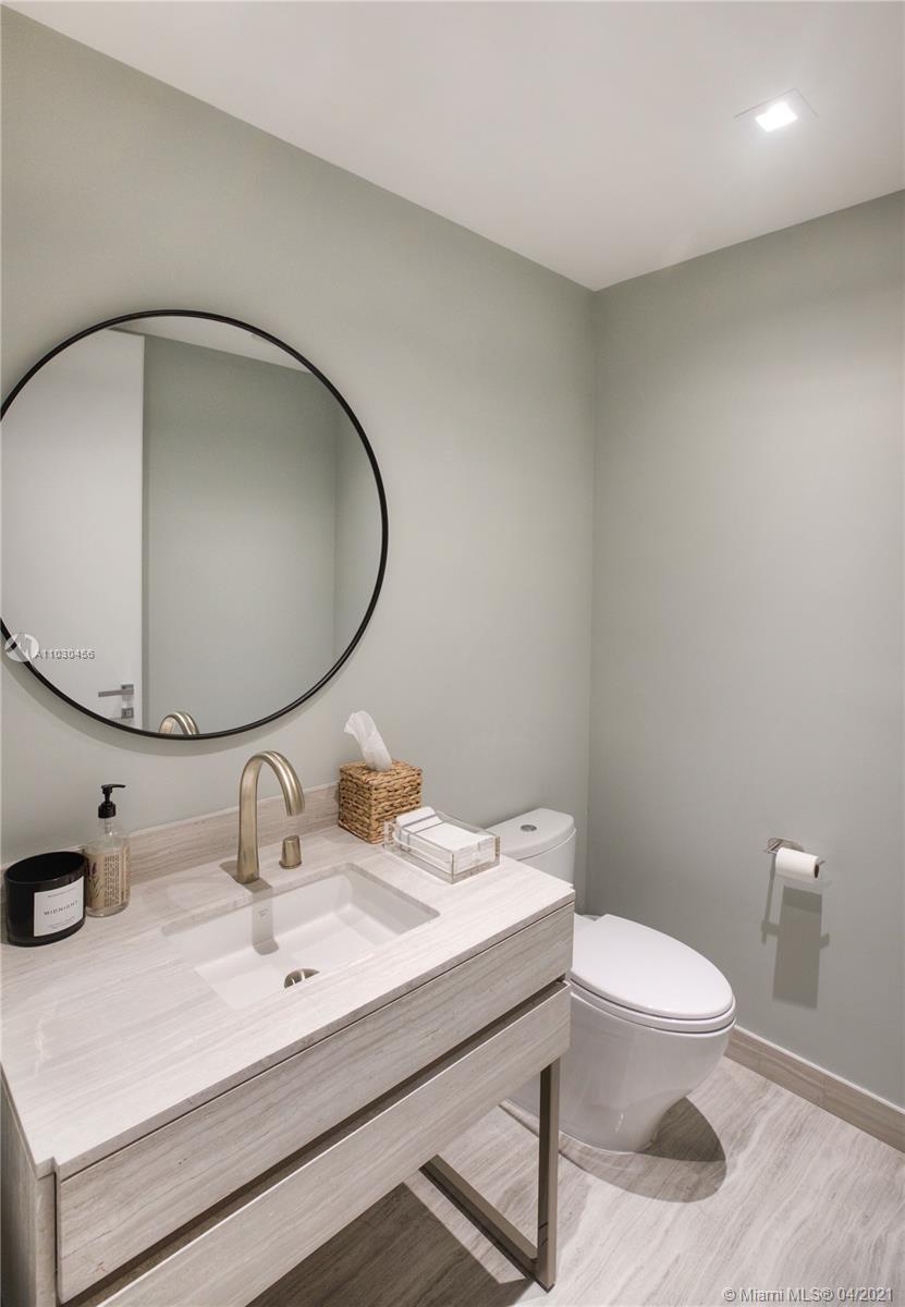 Sunny Isles Beach, Florida 33160, 4 Bedrooms Bedrooms, ,5 BathroomsBathrooms,Residential,For Sale,A11030456