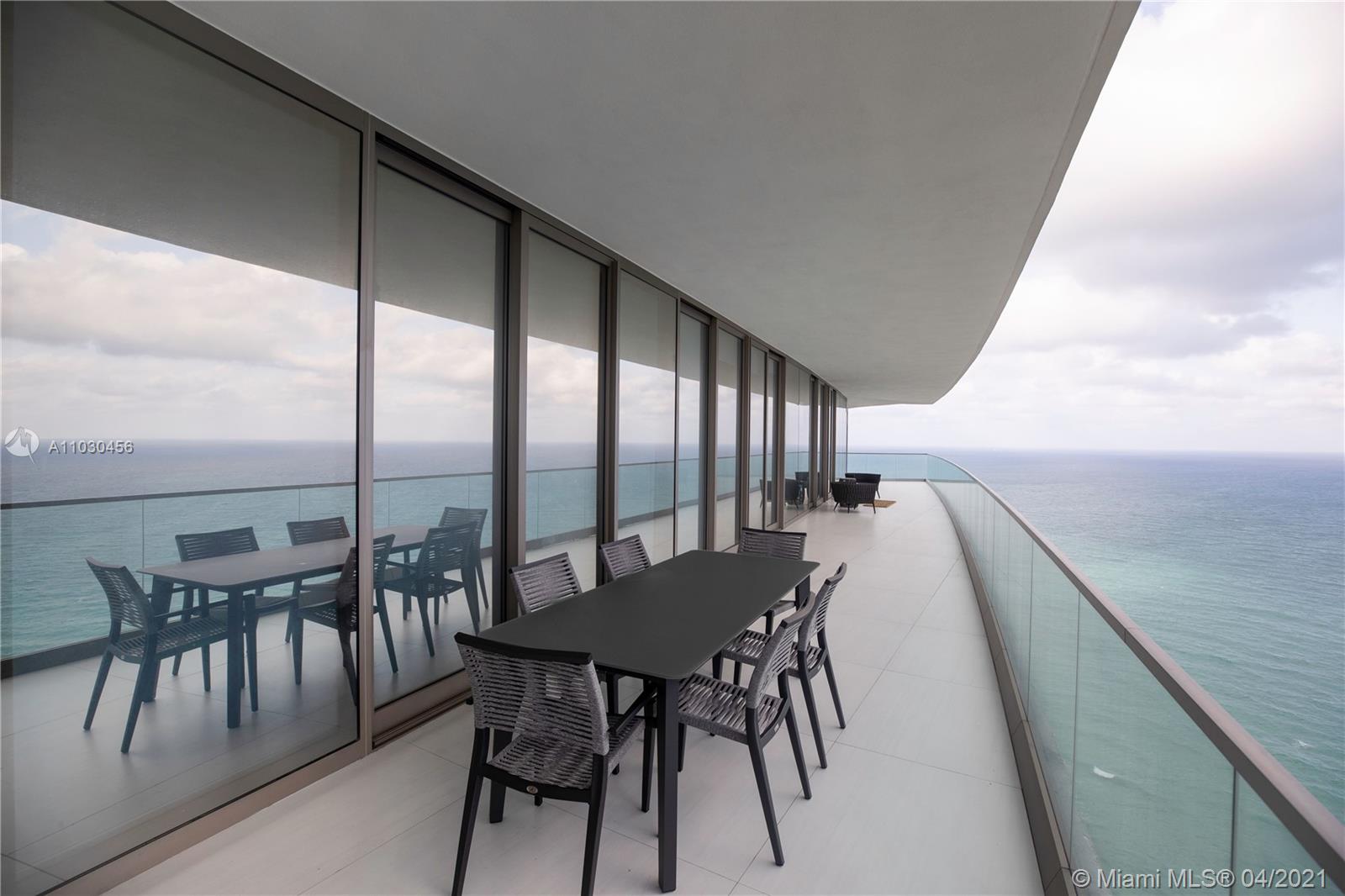 Sunny Isles Beach, Florida 33160, 4 Bedrooms Bedrooms, ,5 BathroomsBathrooms,Residential,For Sale,A11030456