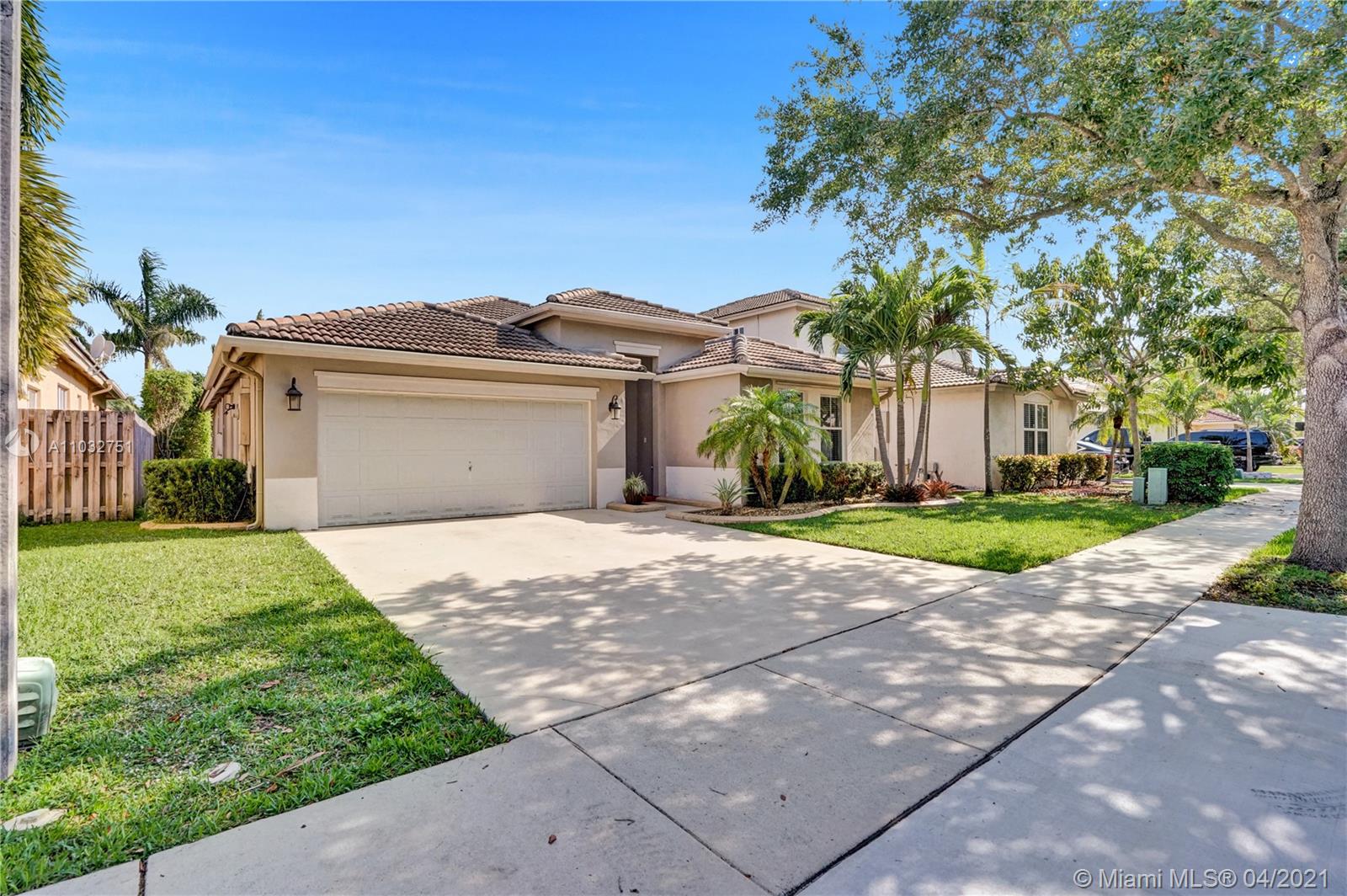 Davie, FL 33325,13975 S Cypress Cove Cir