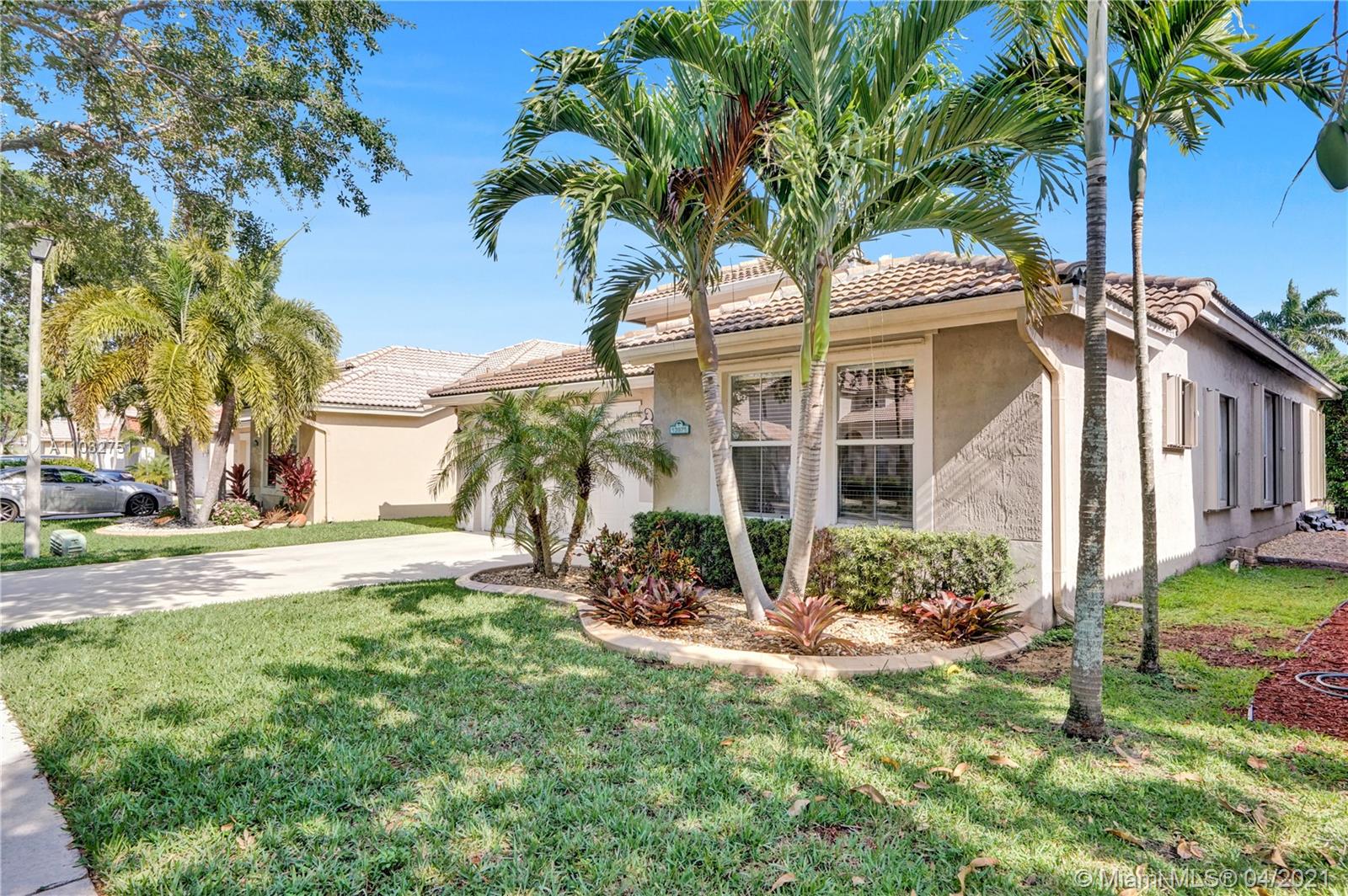 Davie, FL 33325,13975 S Cypress Cove Cir