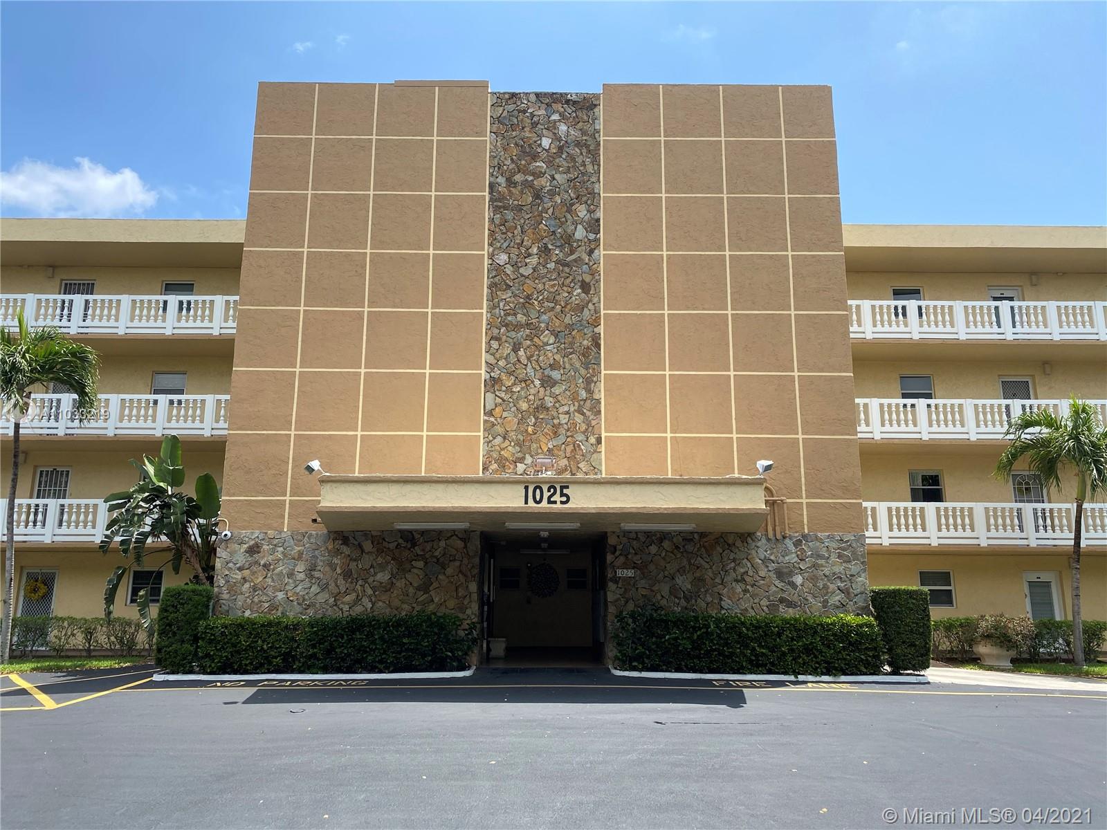 1025 SE 3rd Ave #408, Dania Beach, FL 33004