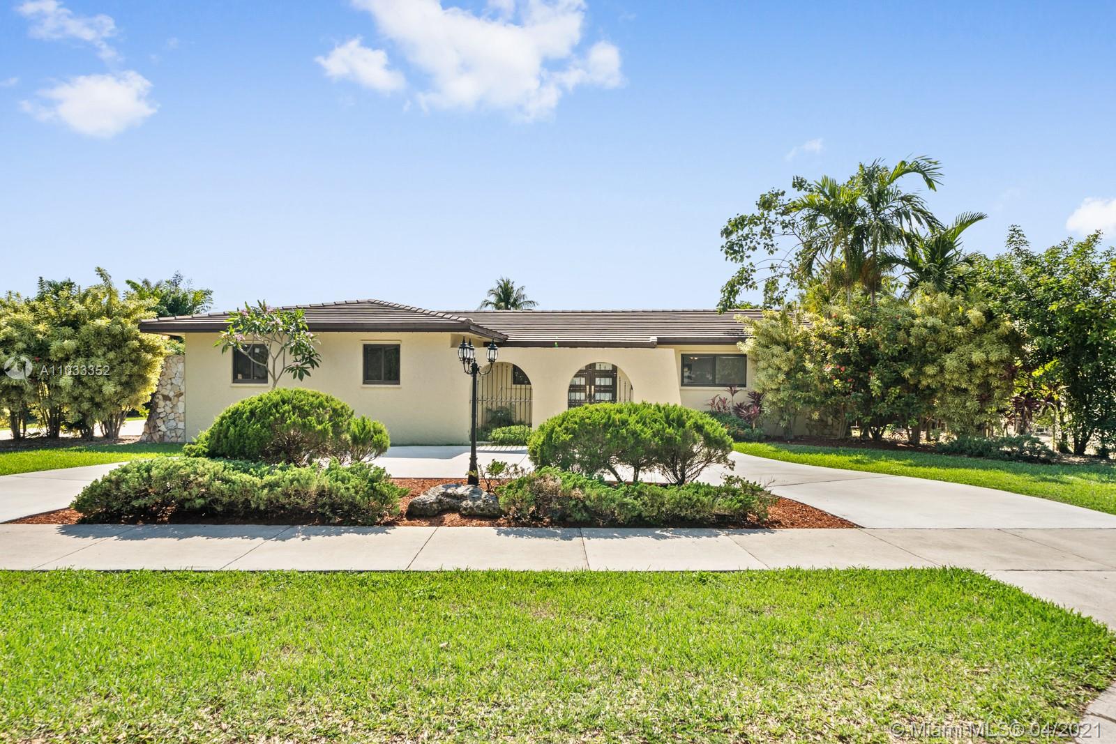 Miami, FL 33165,3220 SW 107th Ct
