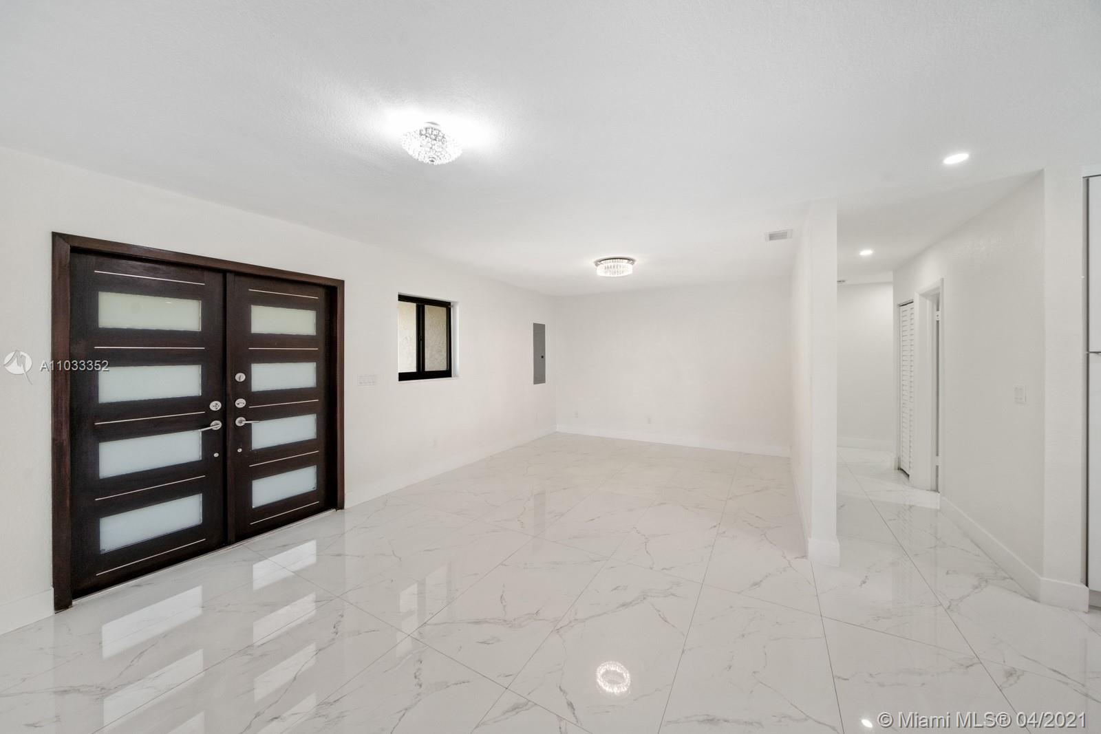 Miami, FL 33165,3220 SW 107th Ct