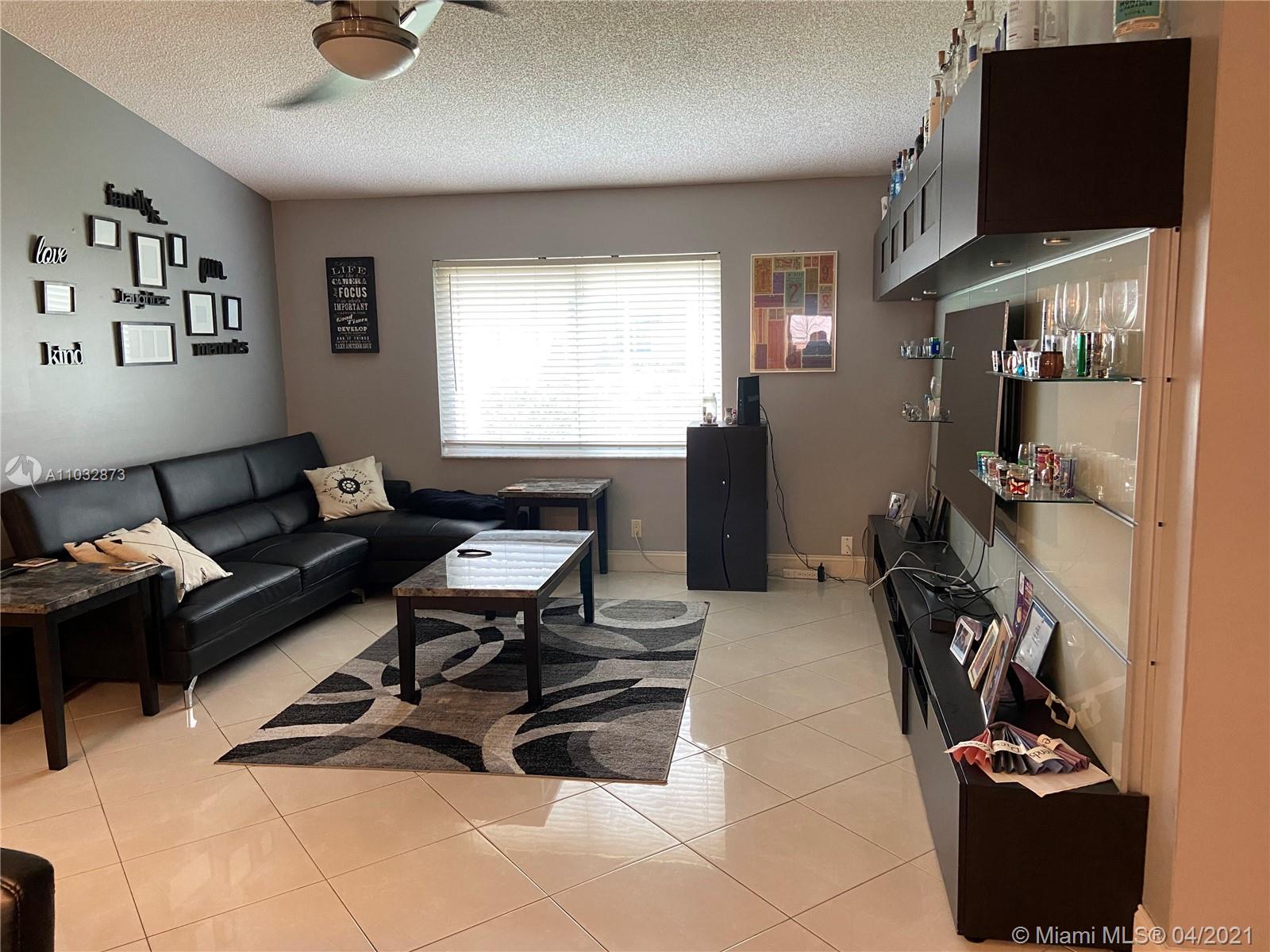 Coral Springs, FL 33071,698 NW 106th Ave