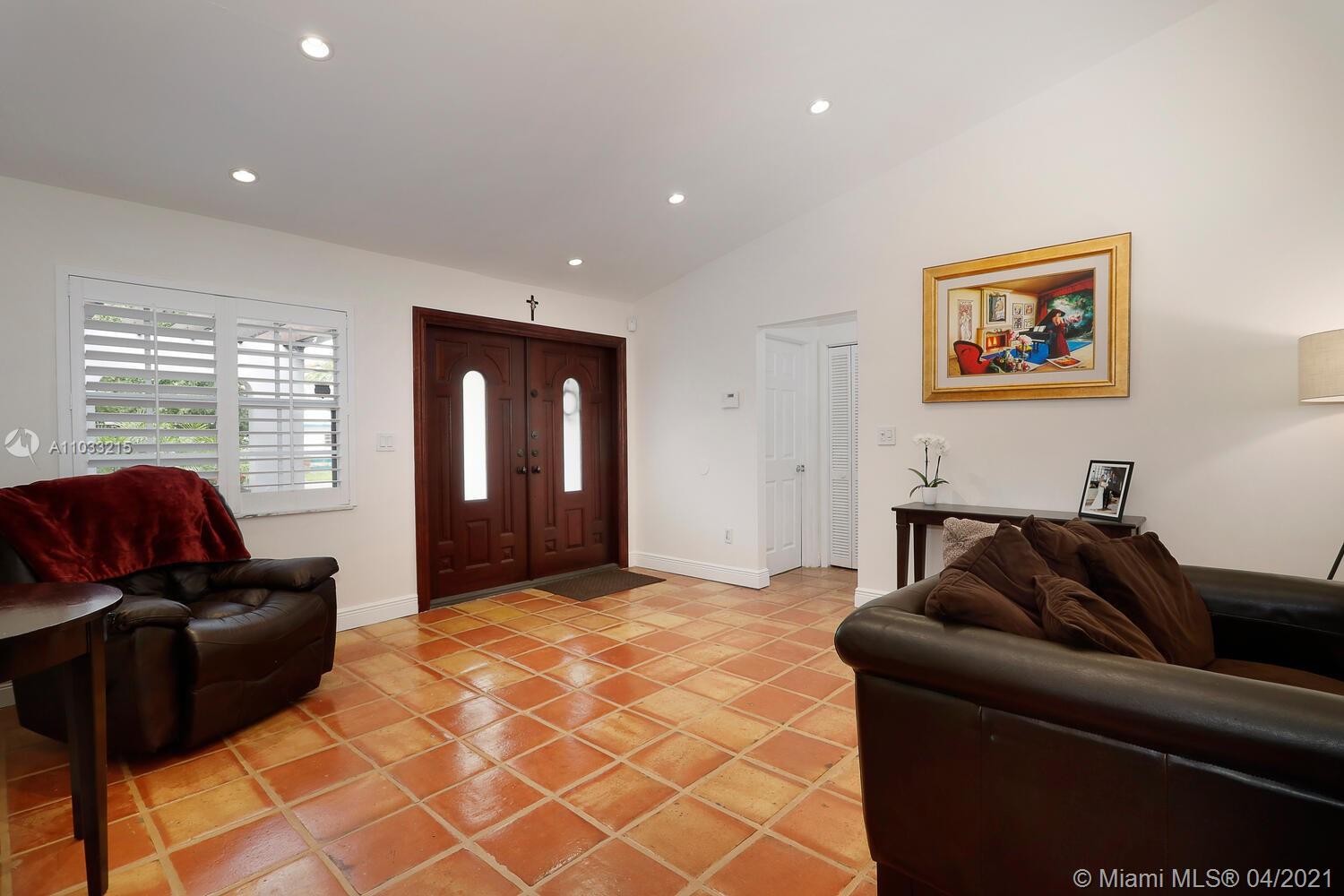 Coral Gables, FL 33134,4424 SW 11th St