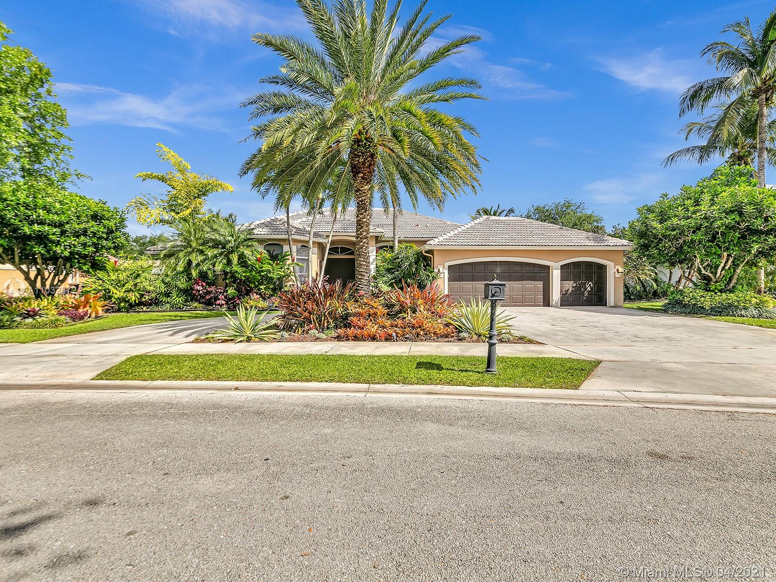 3284 Huntington, Weston, FL 33332