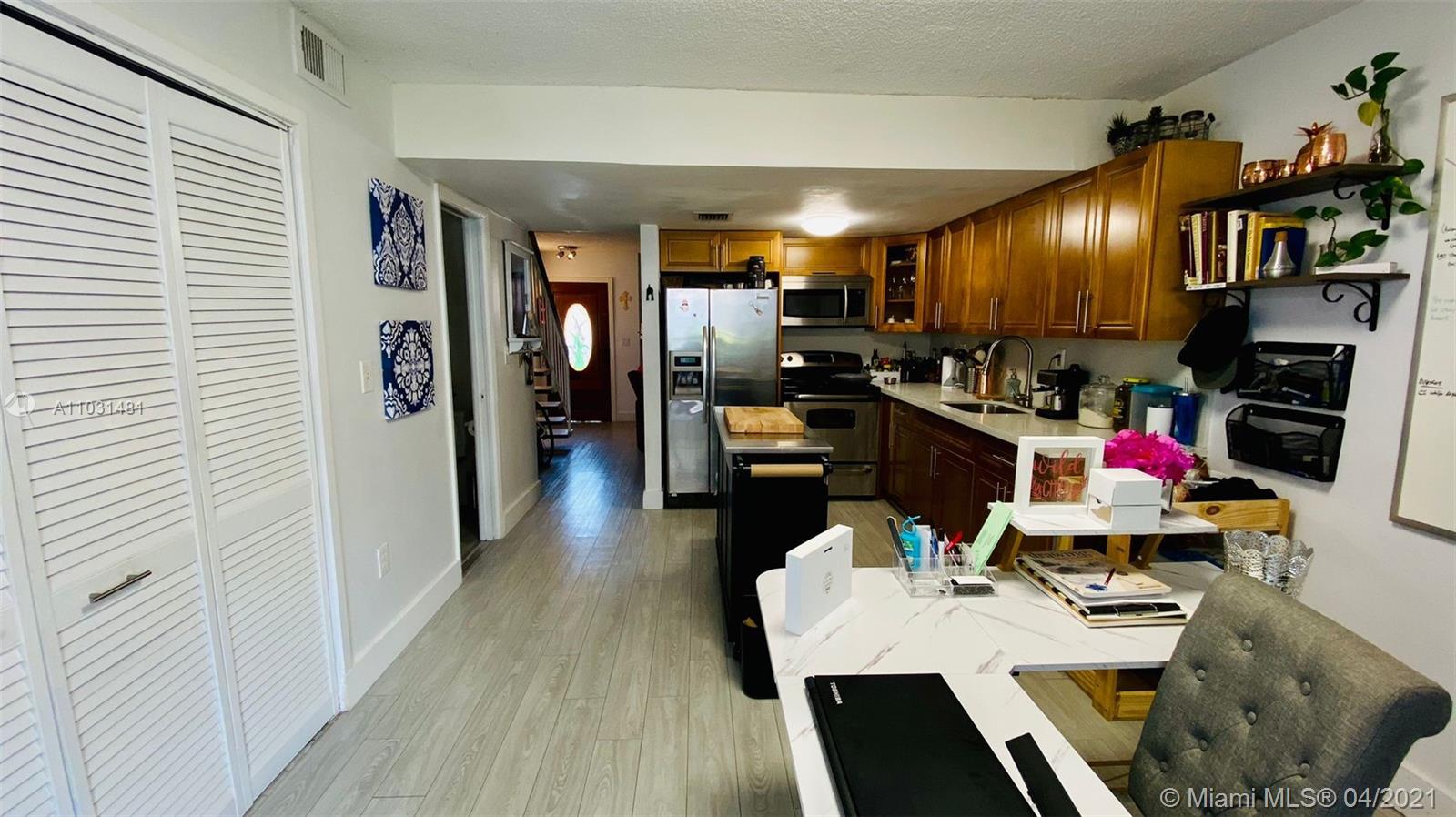 Hialeah, FL 33016,5301 W 25th Ct #1005