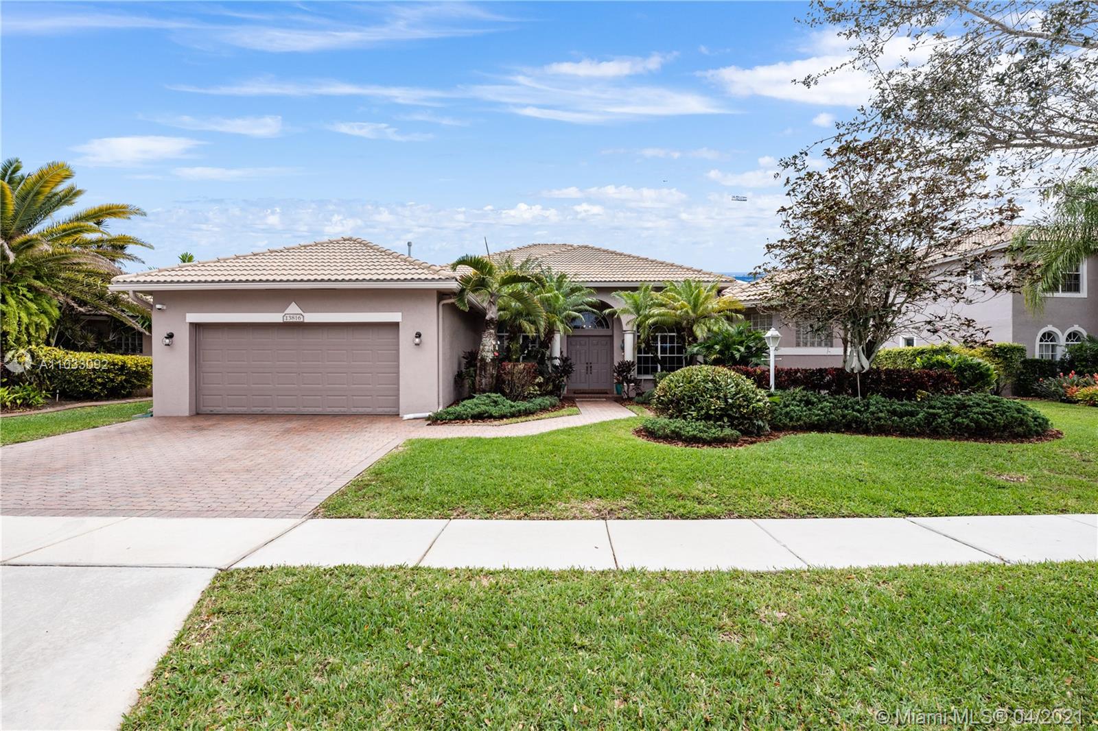 Pembroke Pines, FL 33028,13816 NW 14th St