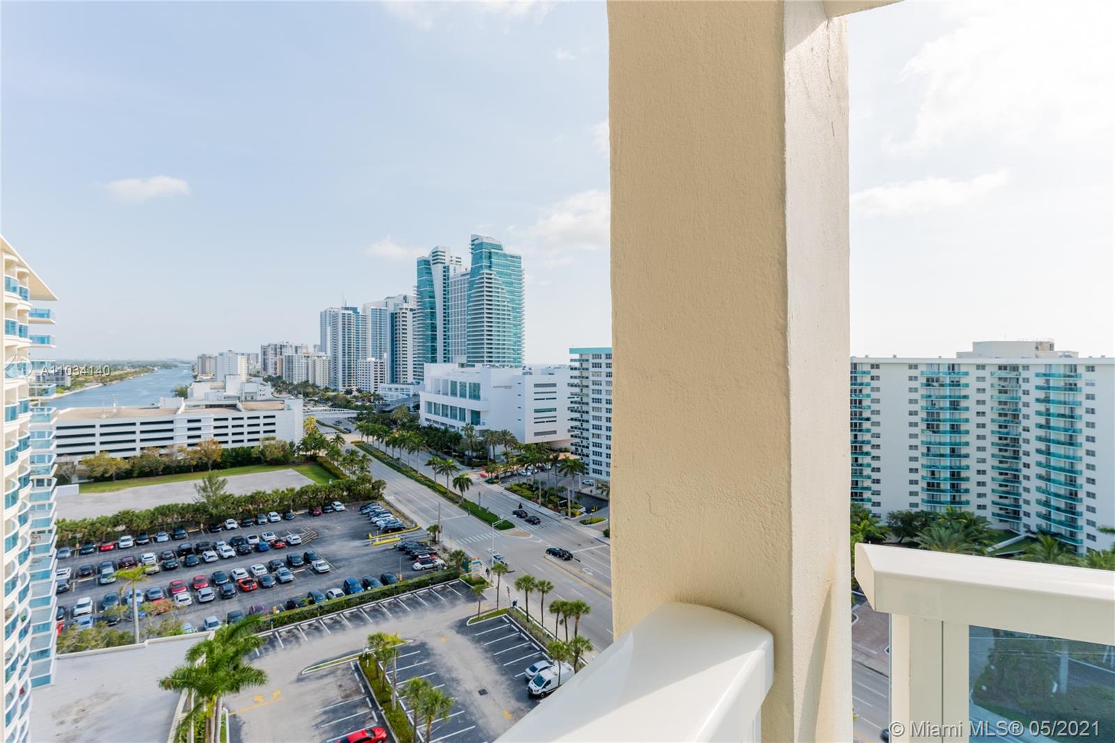 Hollywood, FL 33019,3800 S Ocean Dr #1615