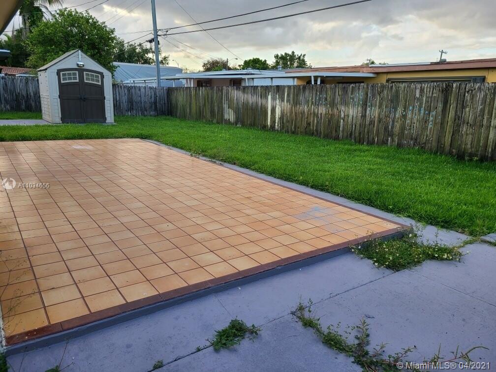 Hialeah, FL 33012,850 W 50th Pl