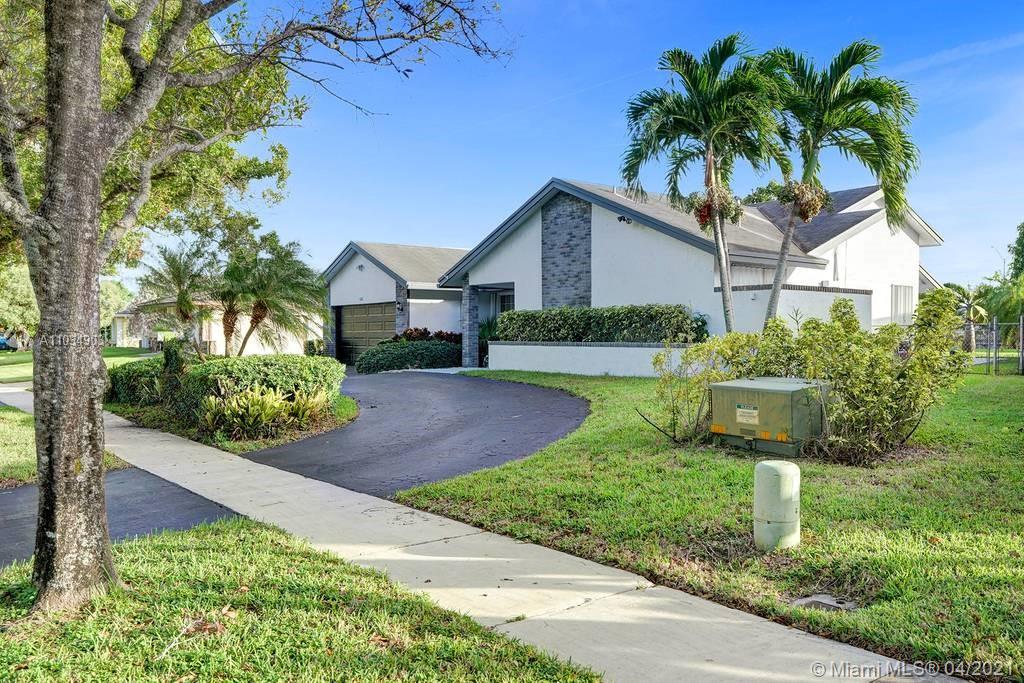 Plantation, FL 33317,6780 SW 20th St