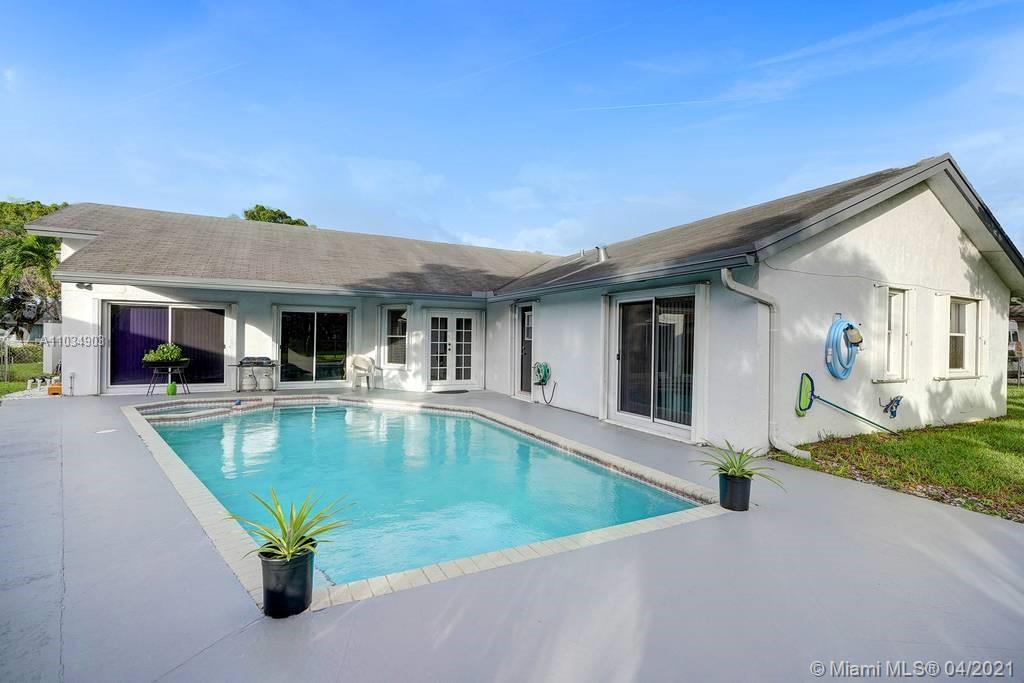Plantation, FL 33317,6780 SW 20th St
