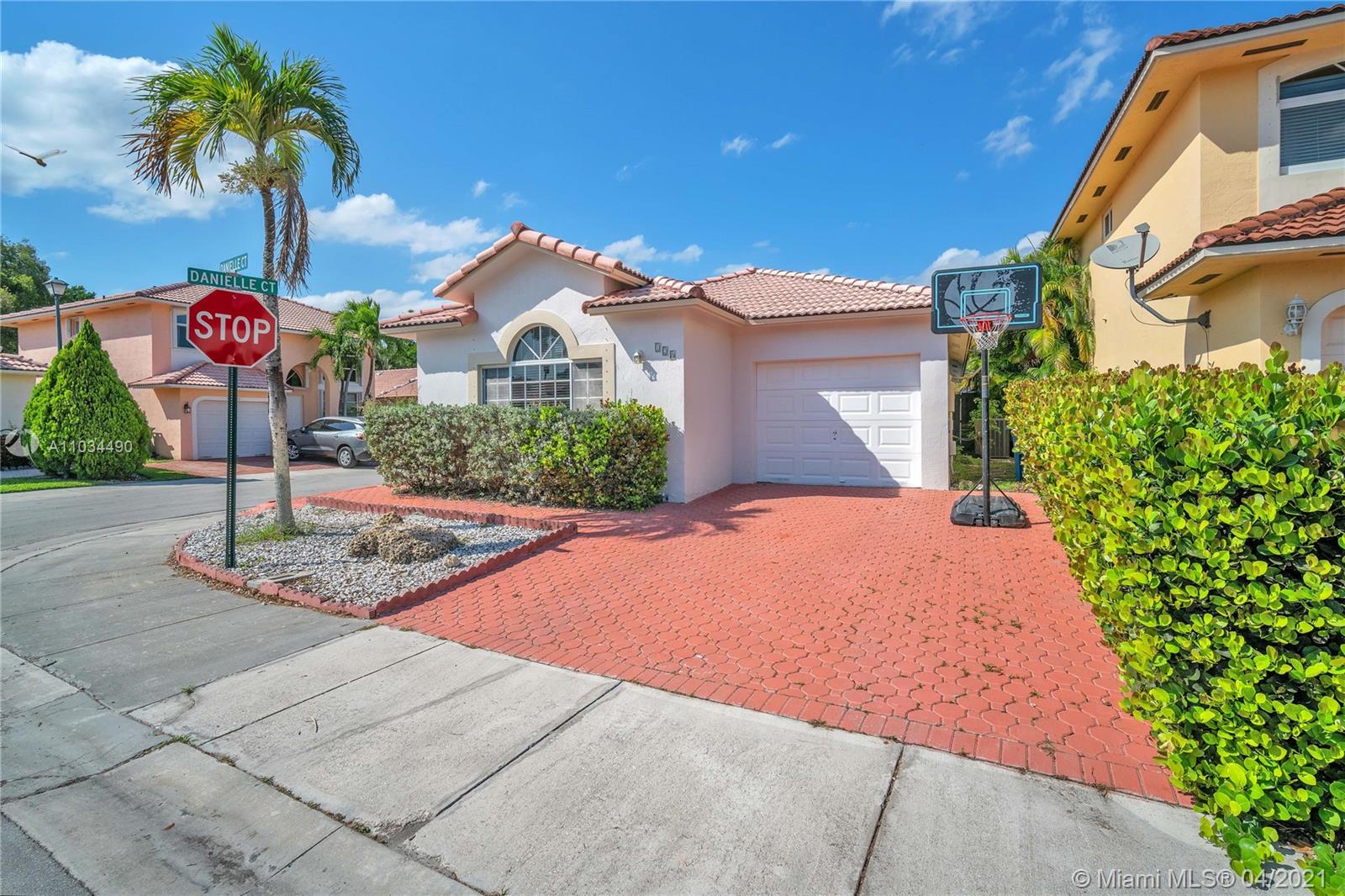 Weston, FL 33326,128 Danielle Ct