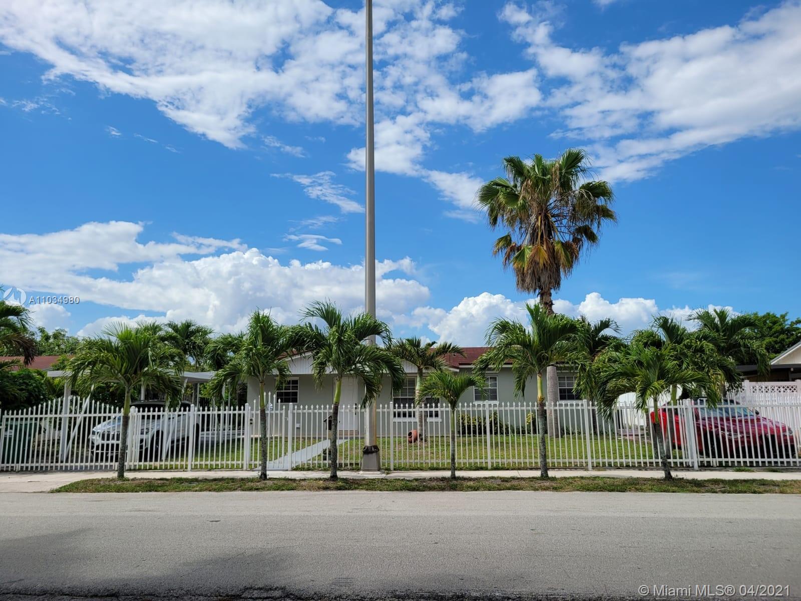 4481 NW 199th St, Miami Gardens, FL 33055