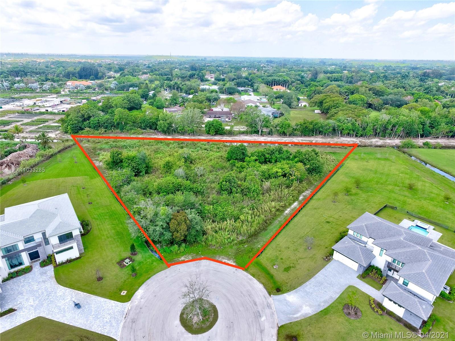 17818 Rolling Oaks Estates Dr, Southwest Ranches, FL 33331