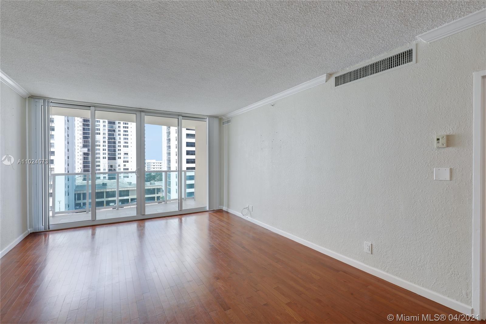 Hollywood, FL 33019,2501 S Ocean Dr #802