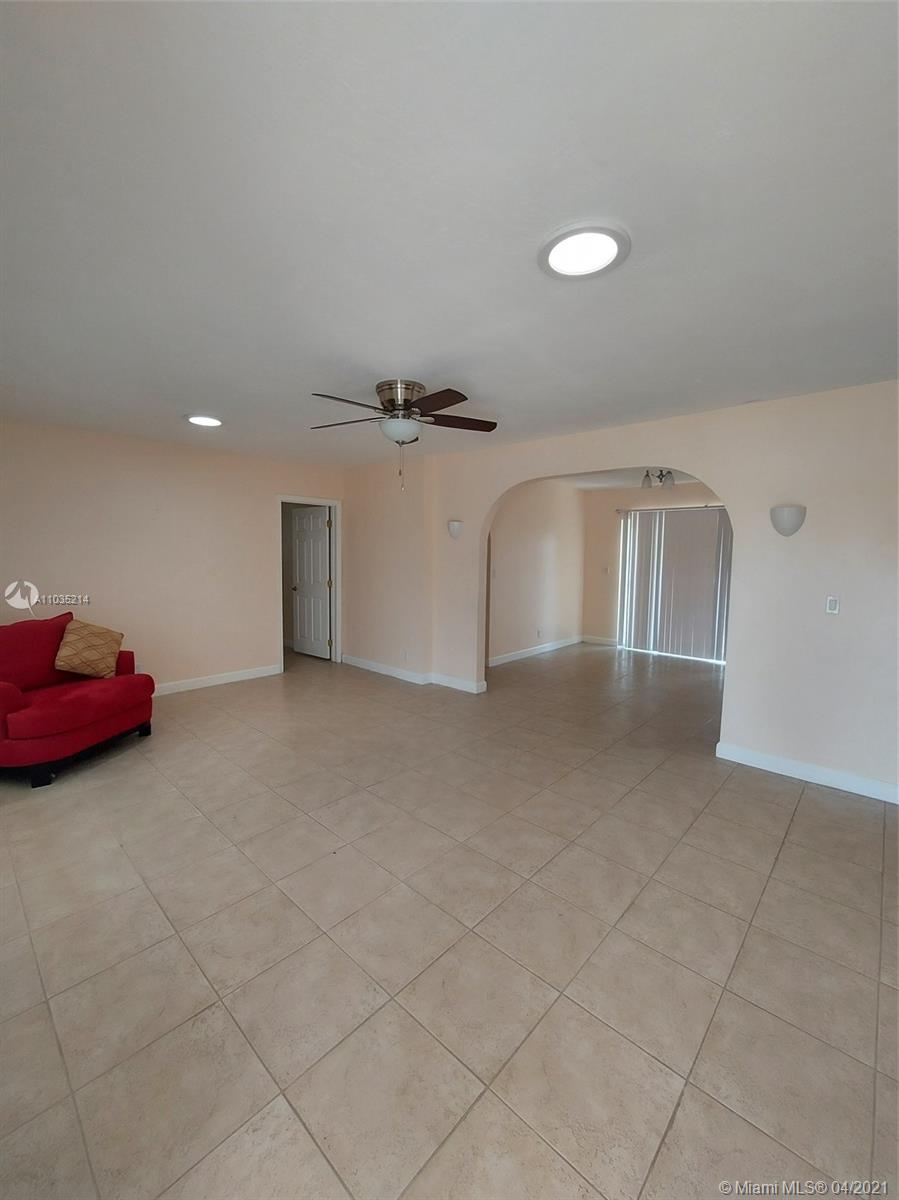 Pembroke Pines, FL 33023,6700 SW 8th St