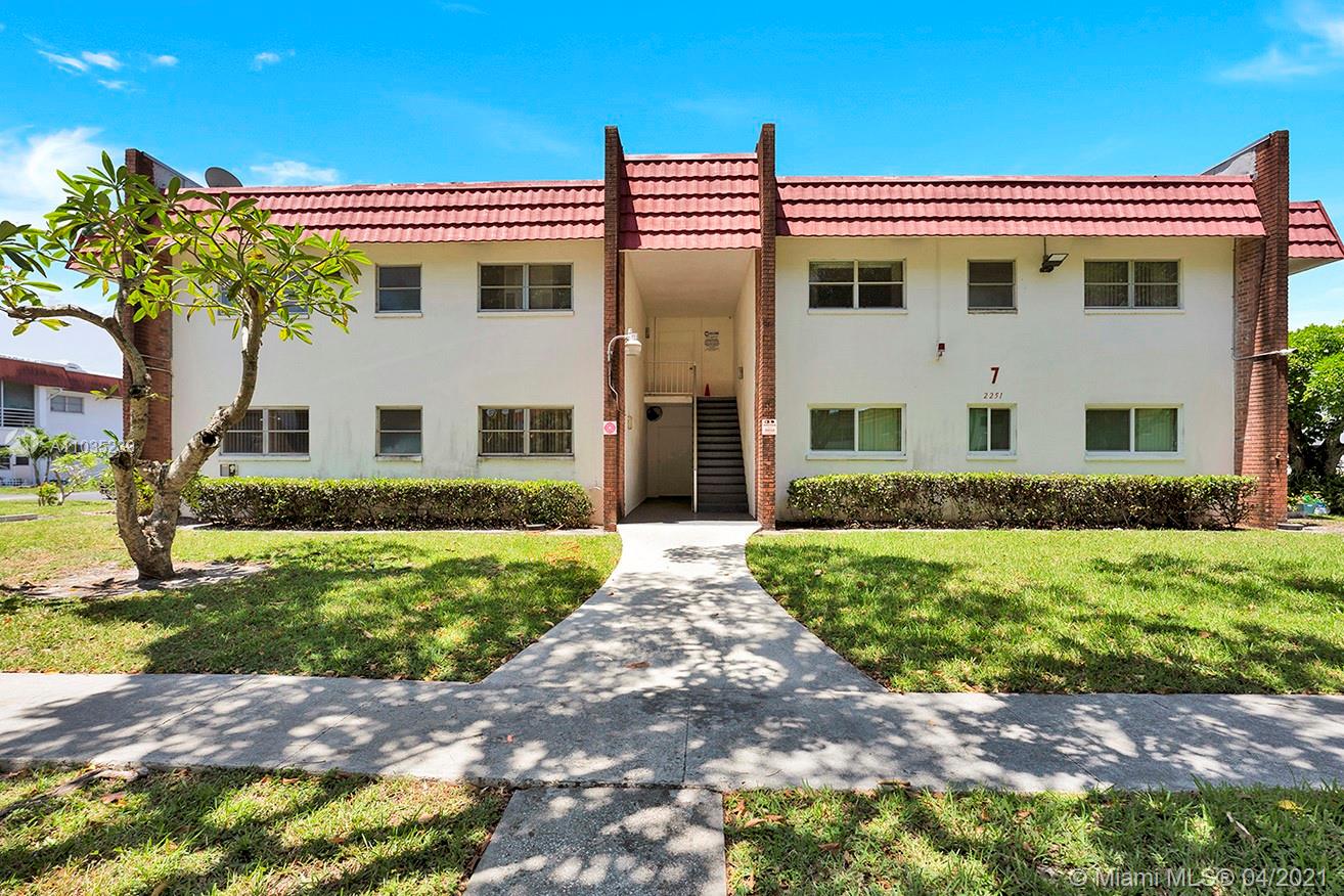 Lauderhill, FL 33313,2251 NW 48th Ter #110