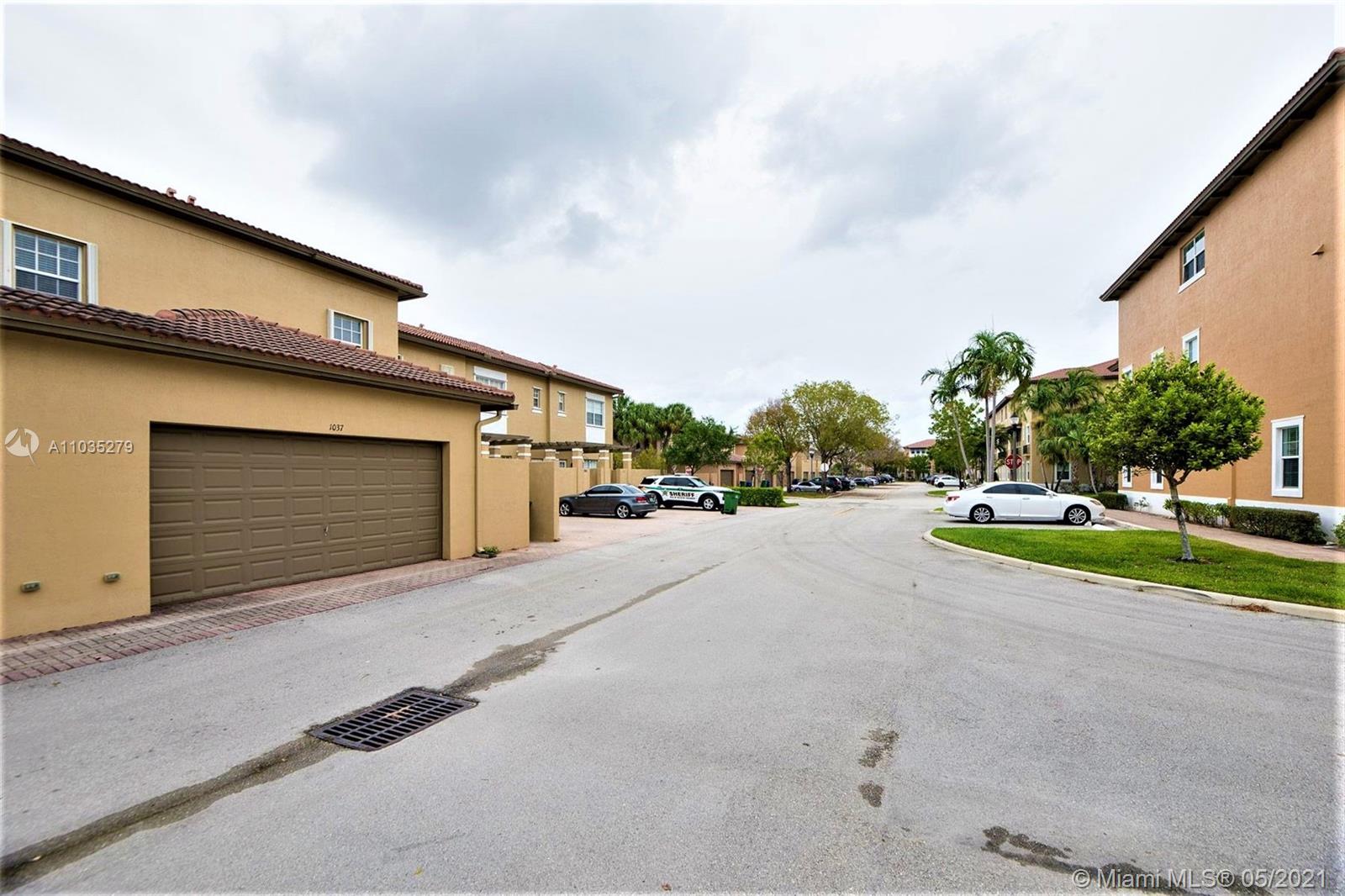 Pembroke Pines, FL 33027,1037 SW 147th Ter