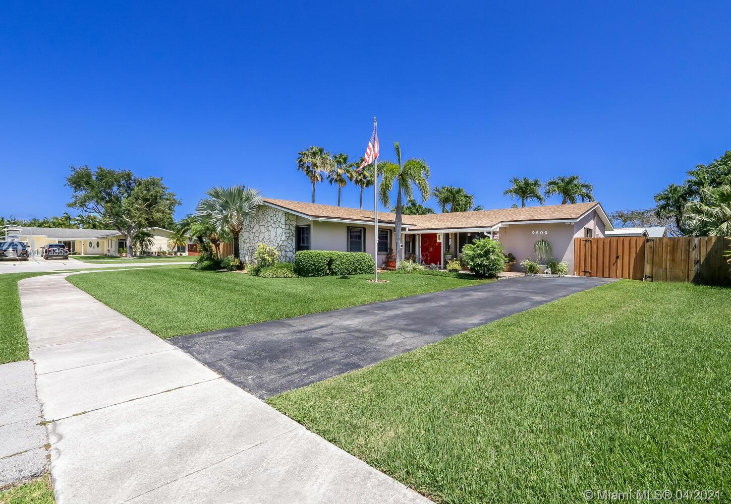 9500 SW 188th Ter, Cutler Bay, FL 33157