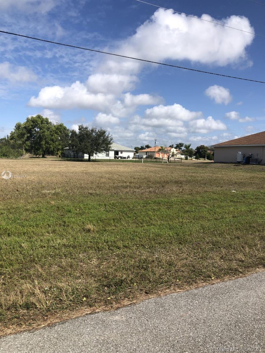 Cape Coral, FL 33993,2805 NW 13 ST